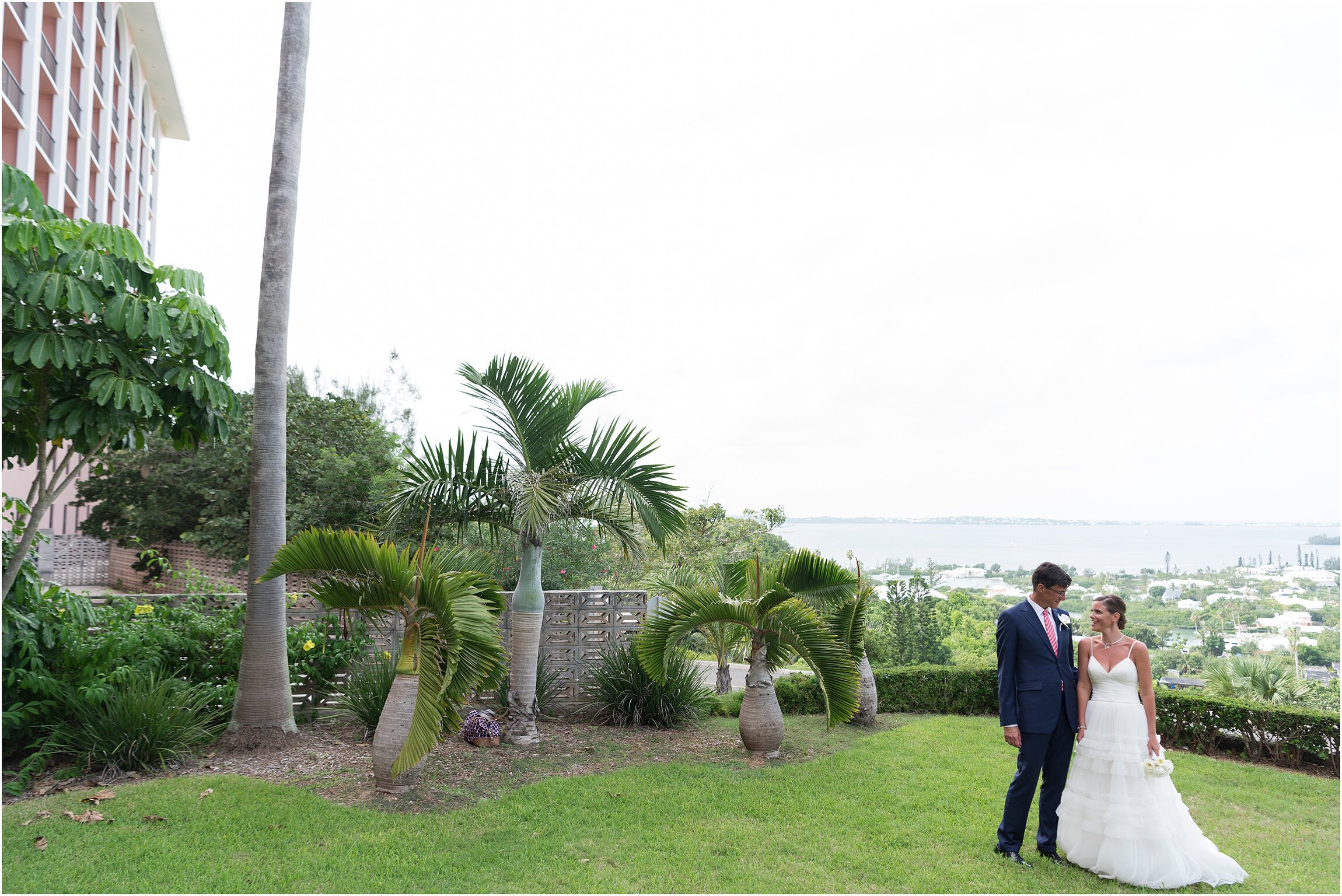 Bermuda Commissioner's House_Wedding Photographer_010.jpg