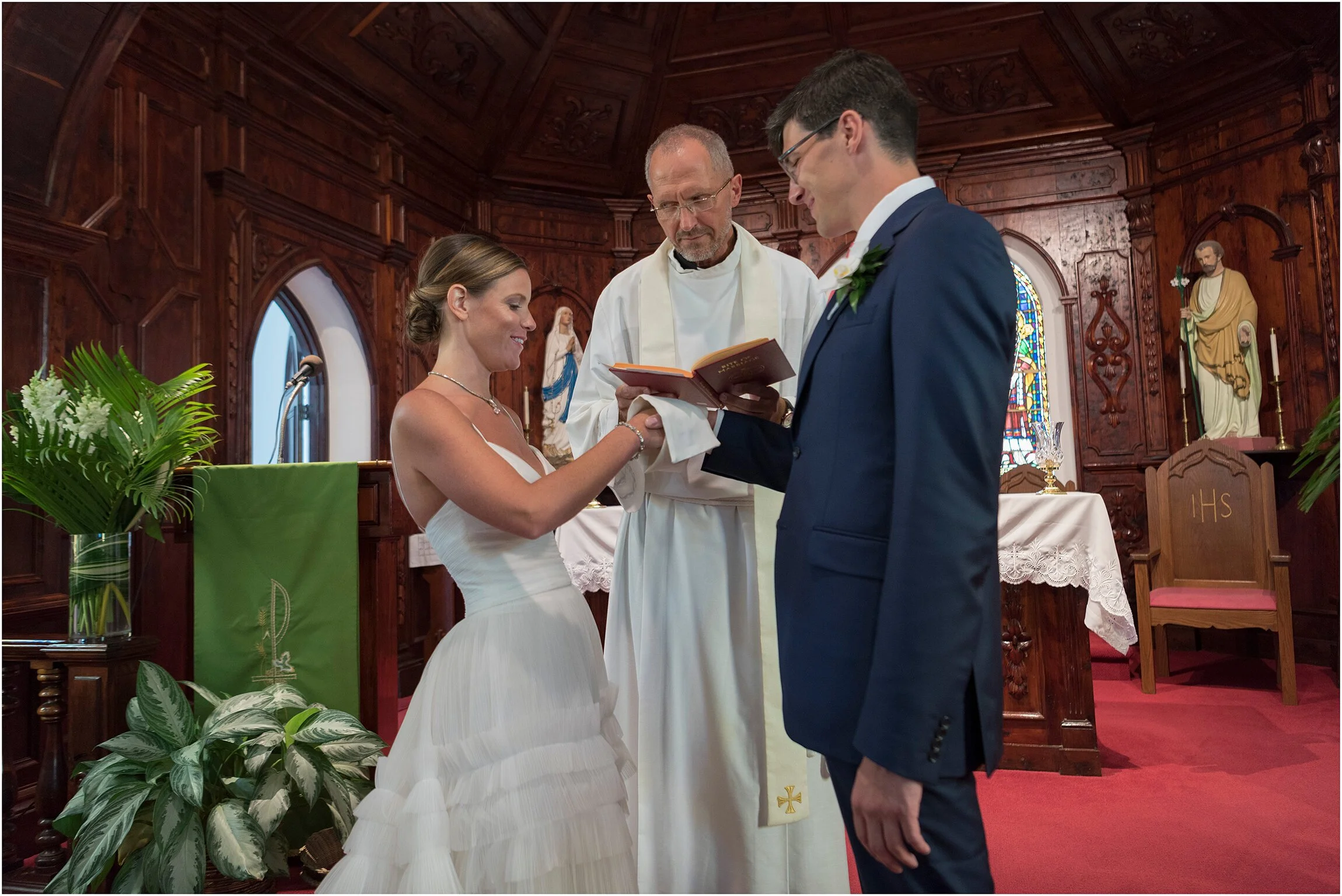 Bermuda Commissioner's House_Wedding Photographer_029.jpg