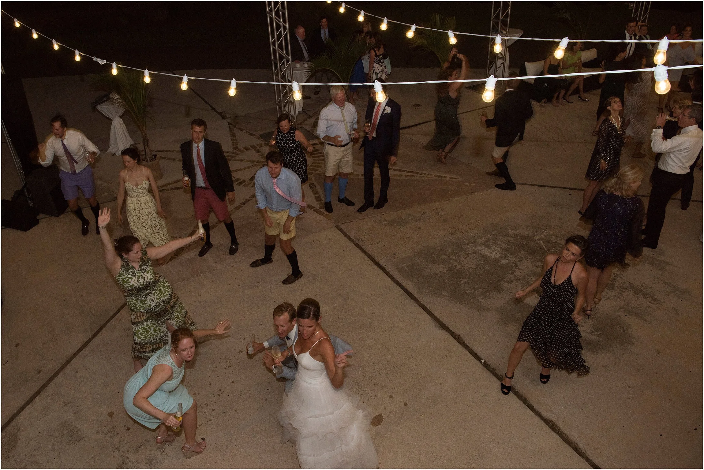 Bermuda Commissioner's House_Wedding Photographer_060.jpg