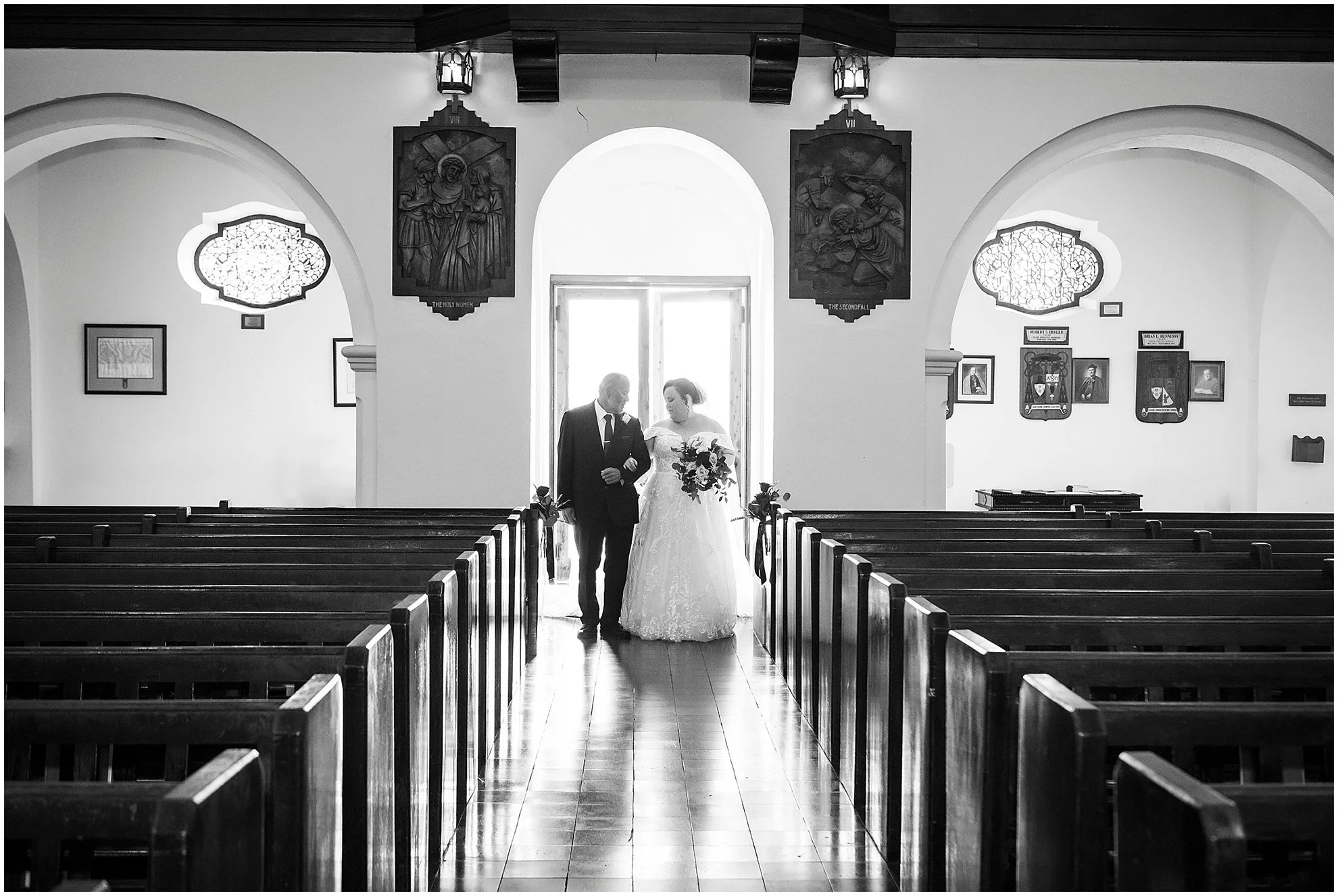 Saint+Theresa's+Cathedral+Bermuda+Wedding_©FianderFoto_002.jpg