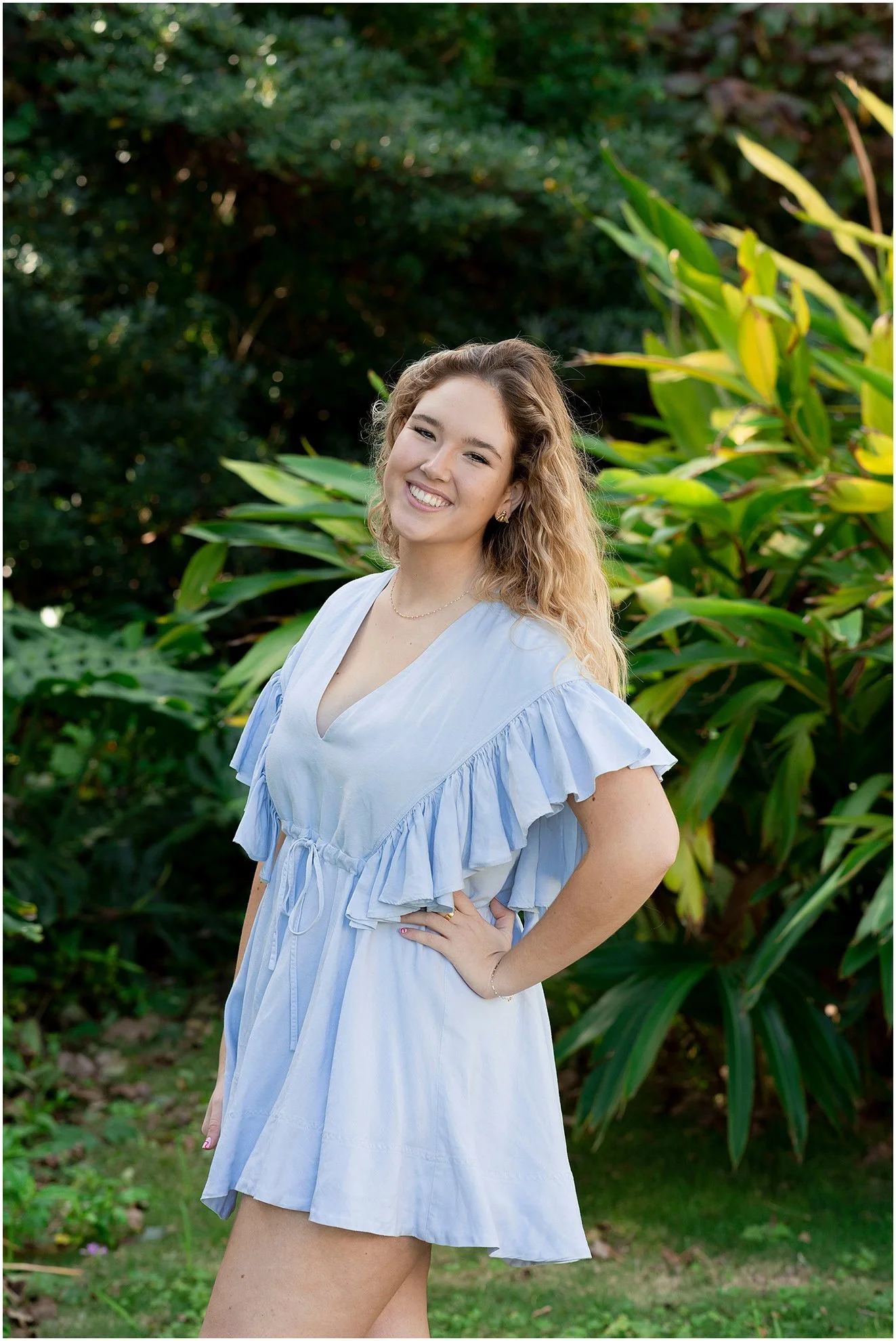 Bermuda Senior Portrait Photographer at Private Home_©FianderFoto_006.jpg