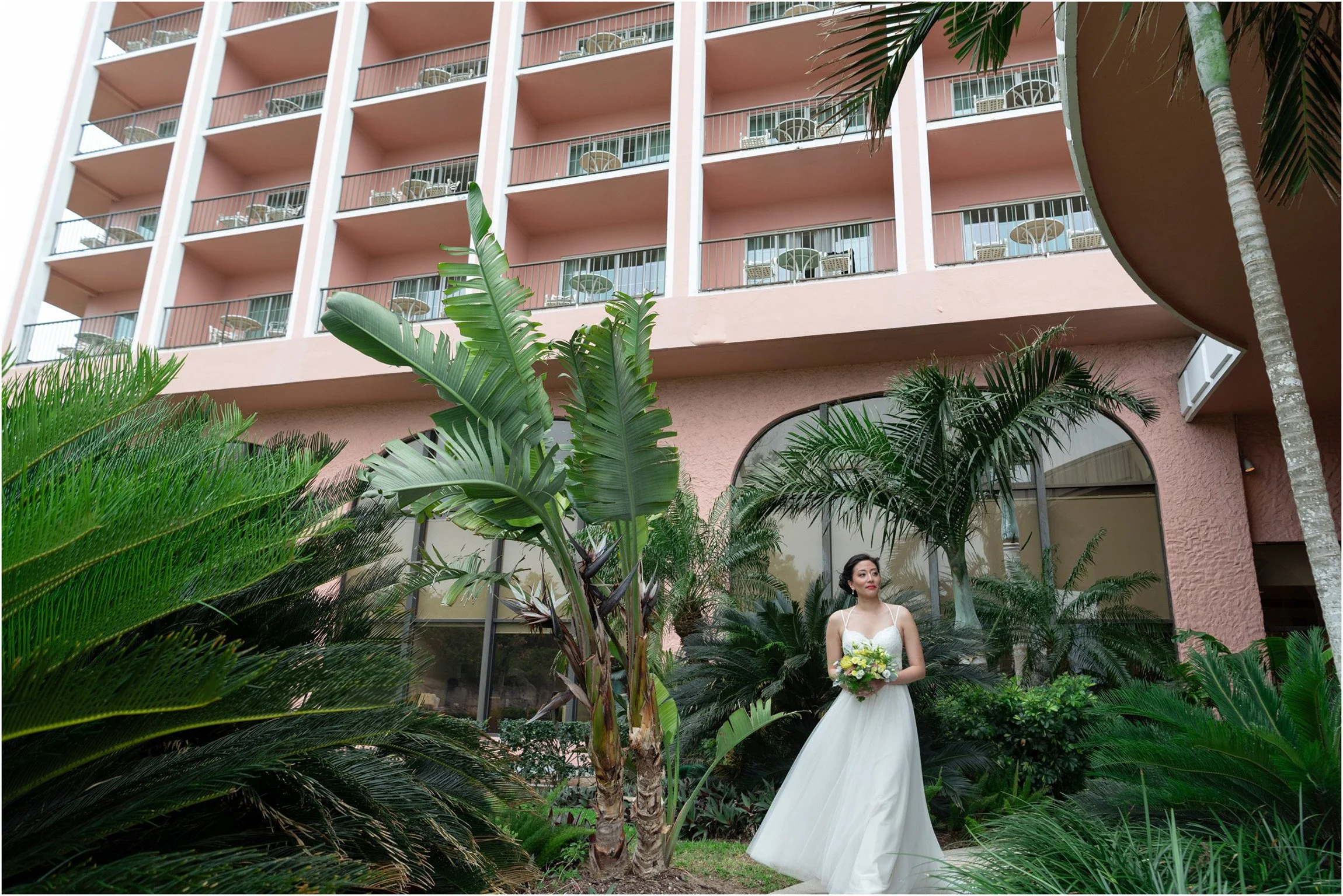 ©FianderFoto_Bermuda Wedding Photographer_Fairmont Southampton_Amy_Wilson_028.jpg
