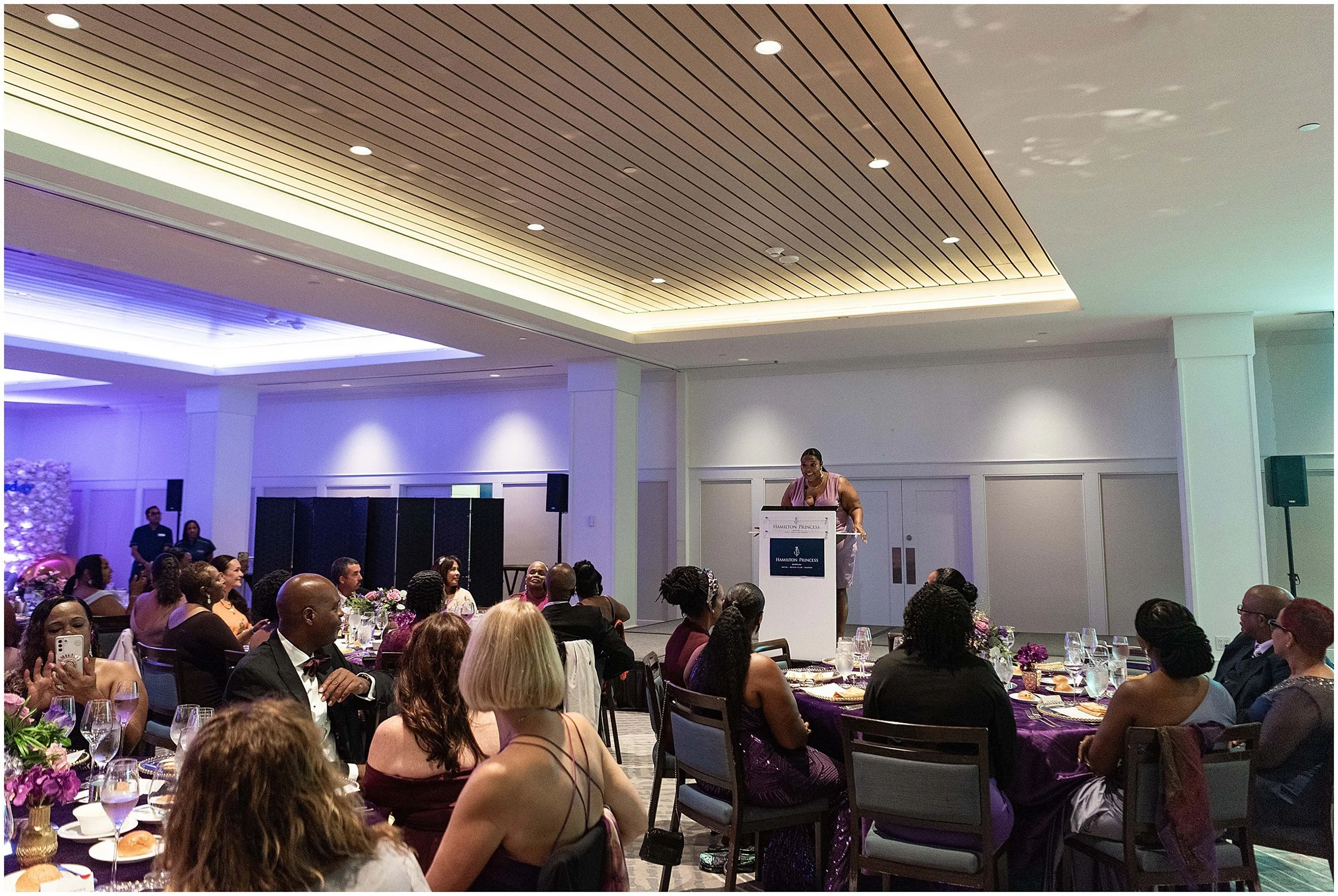 Bermuda Event Photographer_Hamilton Princess_©FianderFoto_013.jpg