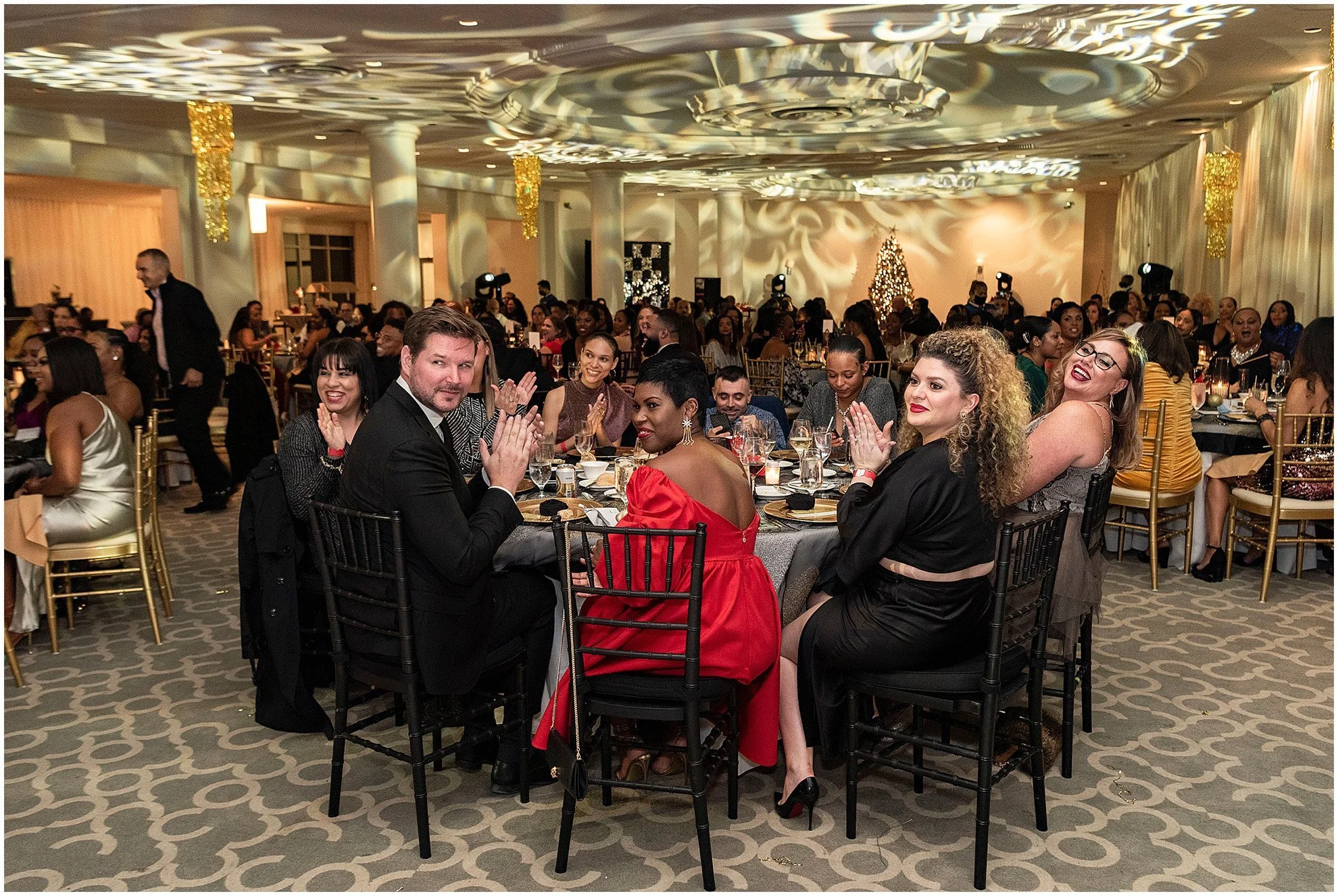 Holiday Party Photographer Bermuda_©Fiander Foto_HSBC Bermuda Holiday Party_022.jpg