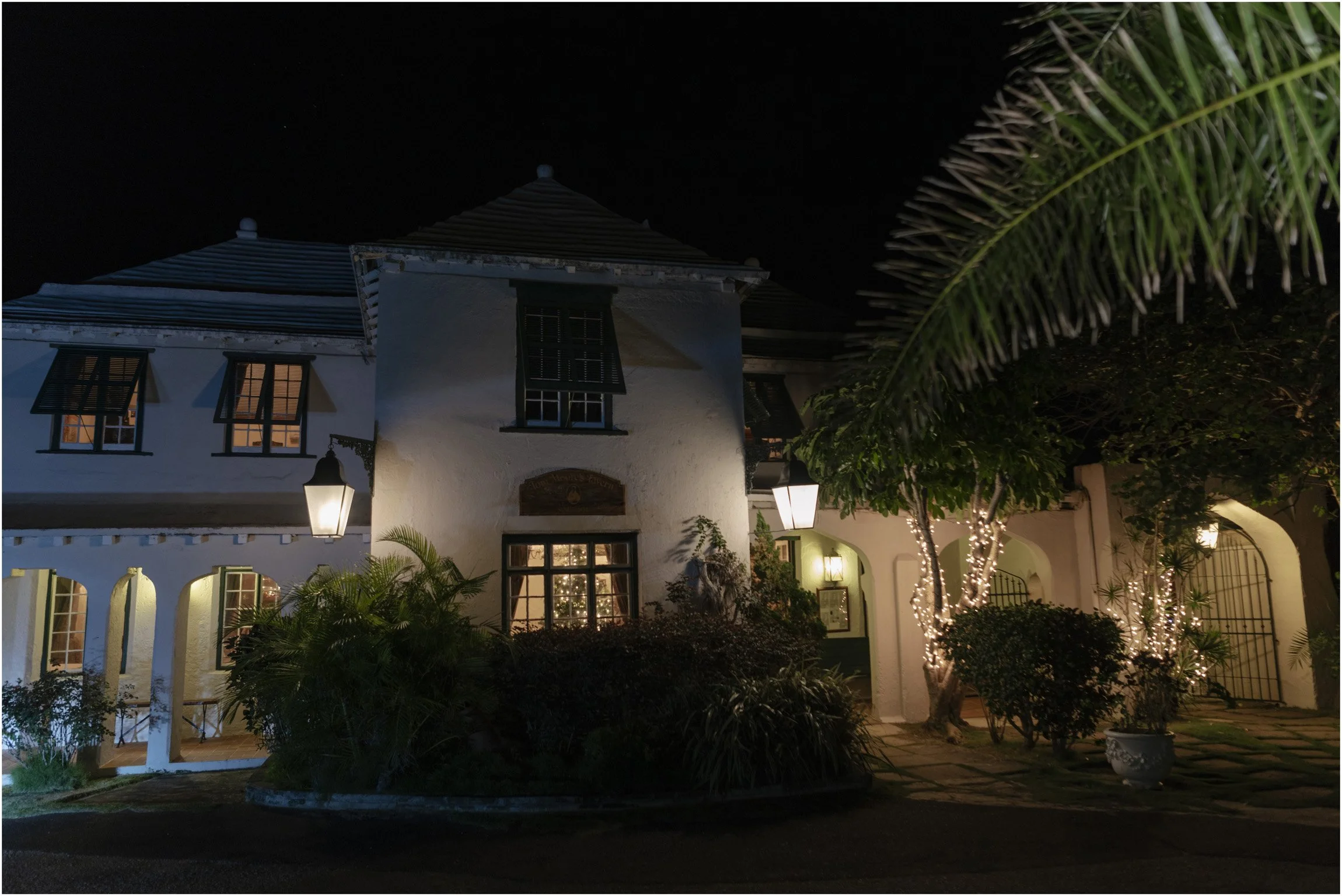 ©FianderFoto_Bermuda Photographer_Nephila_Holiday_Event_2018_002.jpg