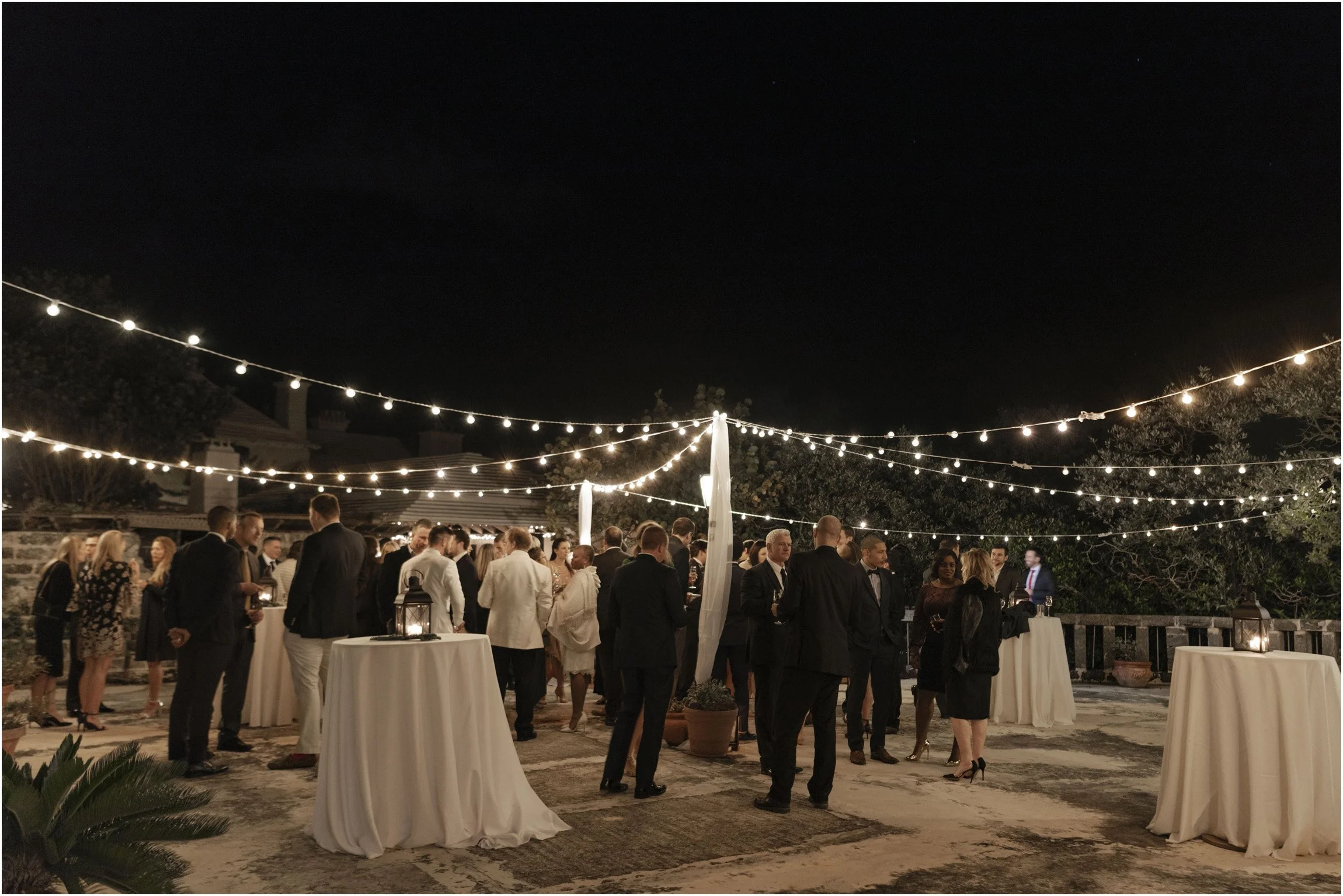 ©FianderFoto_Bermuda Photographer_Nephila_Holiday_Event_2018_023.jpg