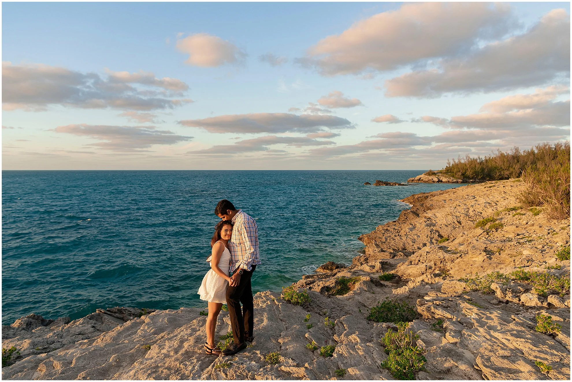 Bermuda Engagement Photographer_Ferry Reach Park_©FianderFoto_019.jpg
