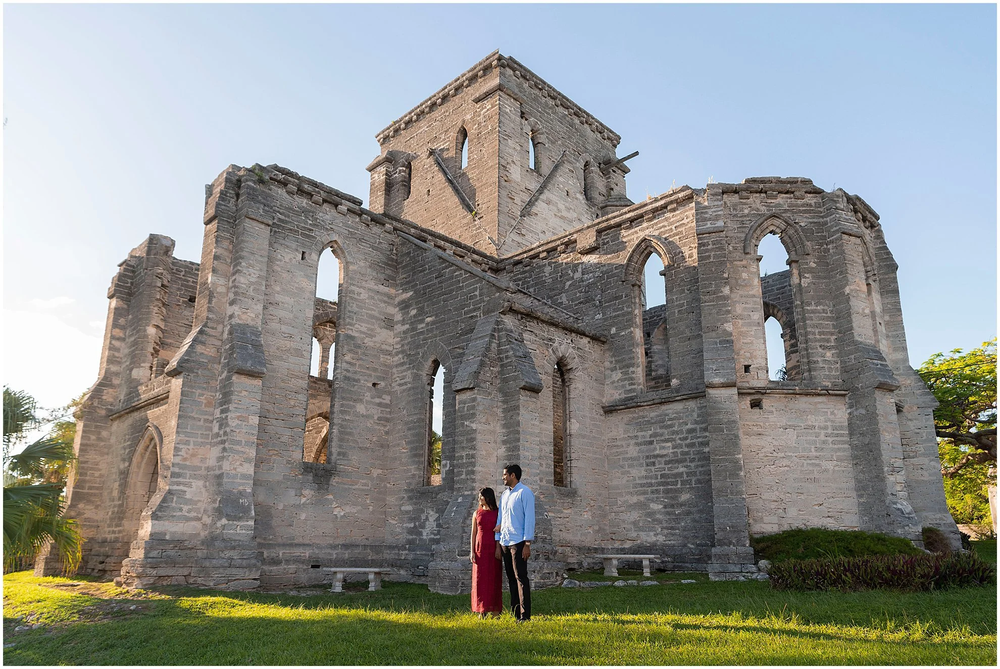 Bermuda Engagement Photographer_Unfinished Church_©FianderFoto_001.jpg