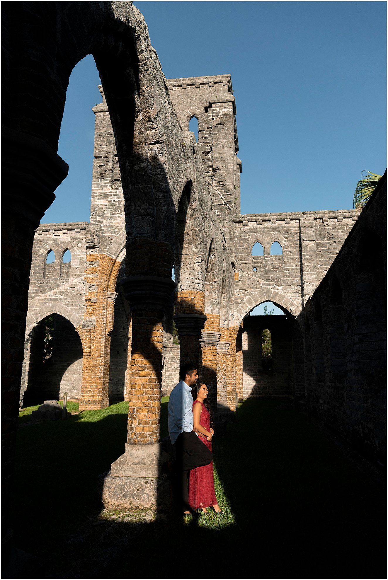 Bermuda Engagement Photographer_Unfinished Church_©FianderFoto_003.jpg