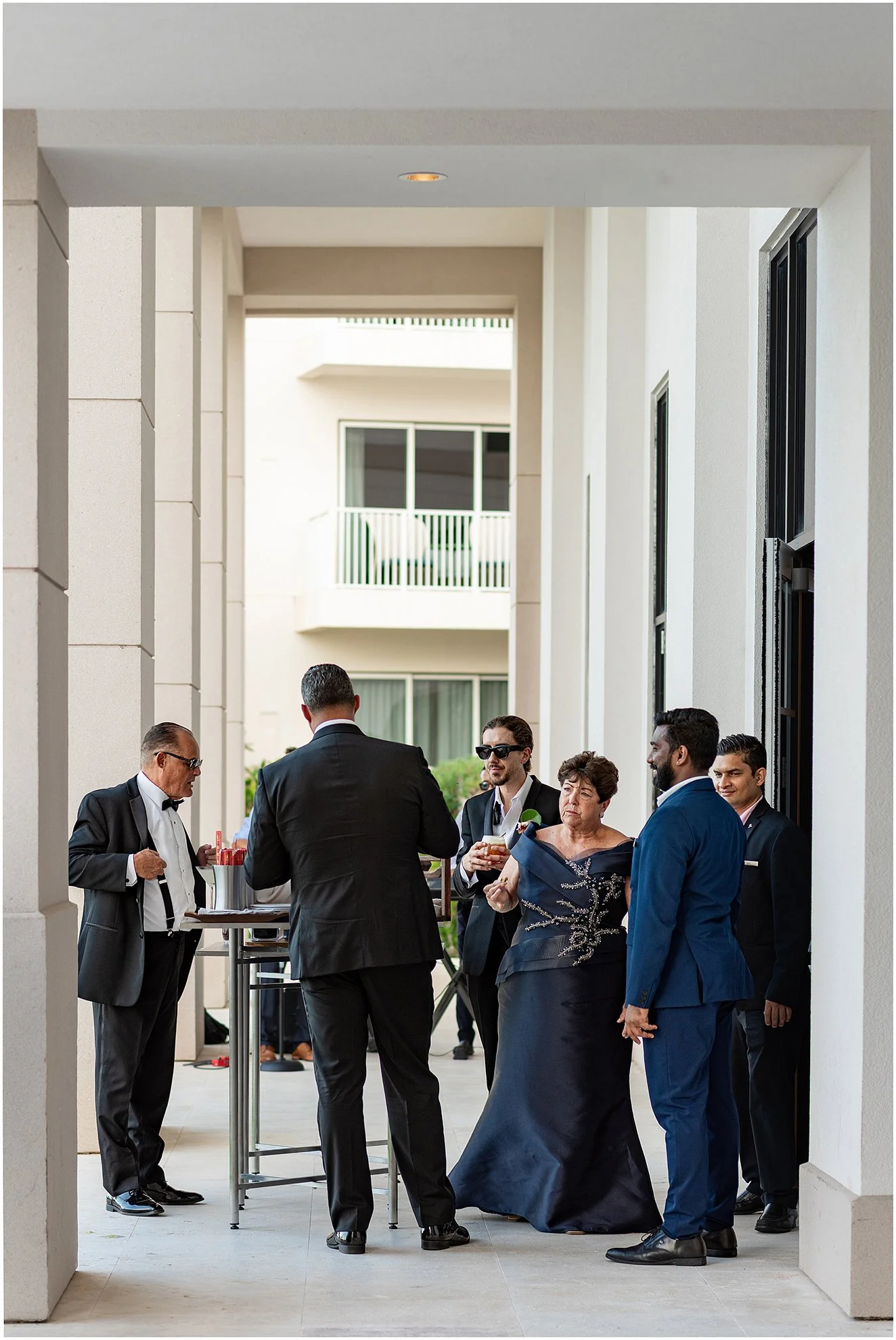 St Regis Resort Bermuda_Black Tie Wedding_©FianderFoto_045.jpg
