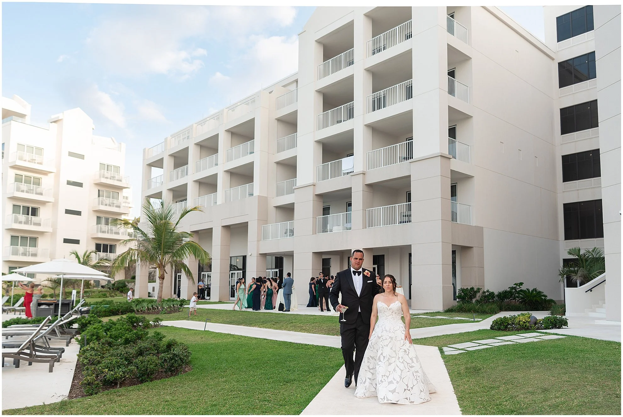 St Regis Resort Bermuda_Black Tie Wedding_©FianderFoto_048.jpg