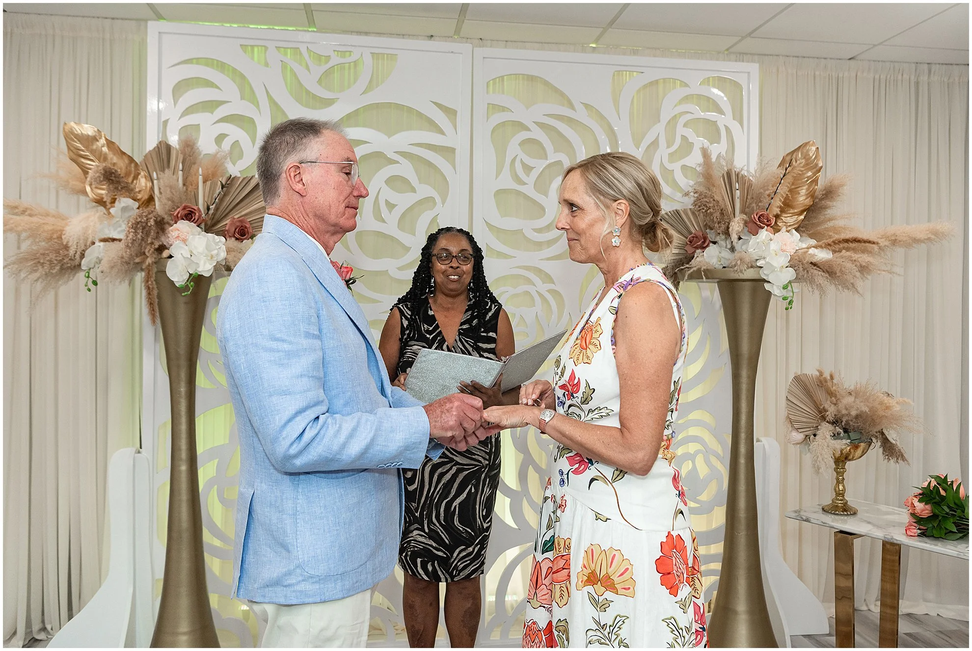 Elopement Photographer in Bermuda_©FianderFoto_003.jpg