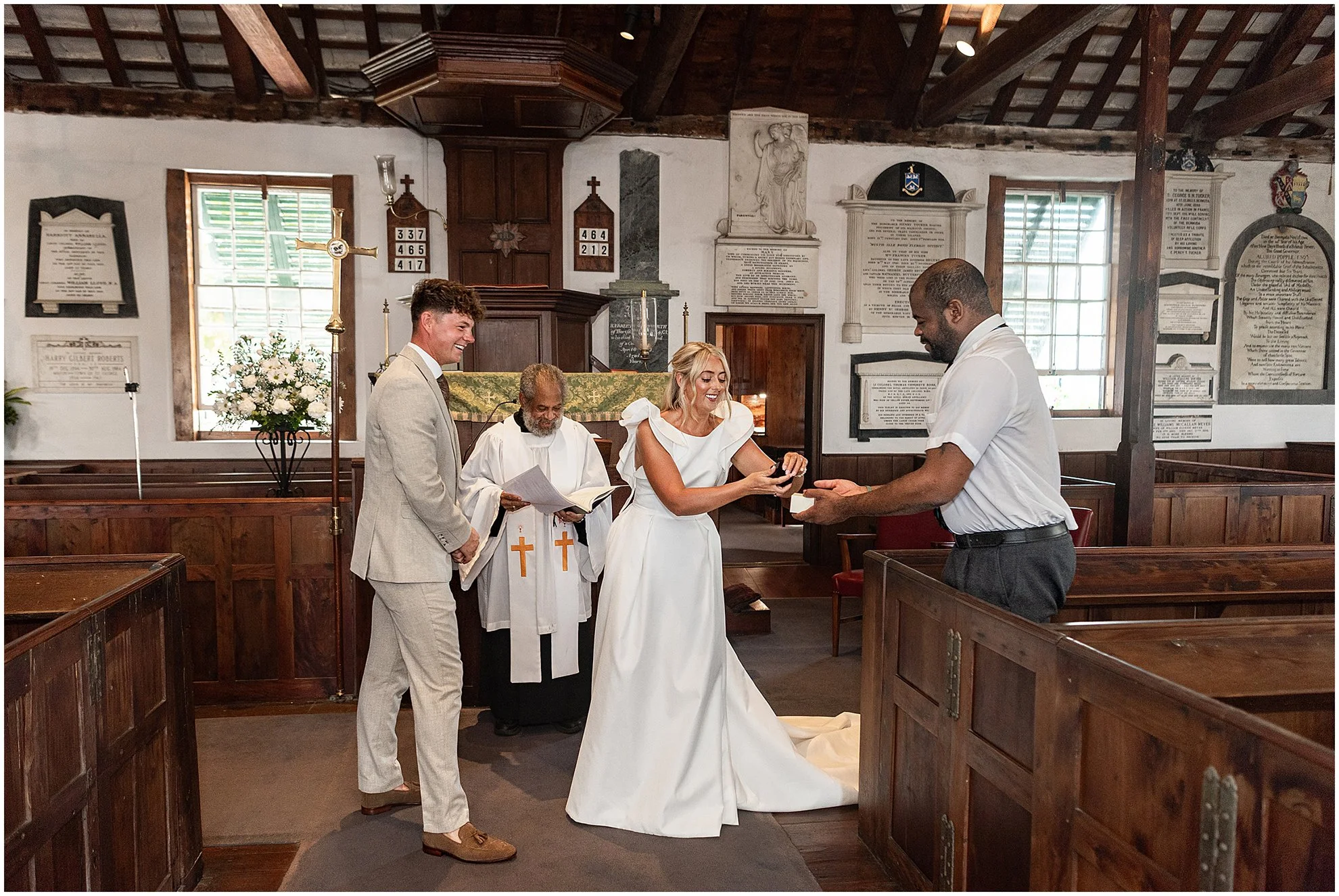 Elopement Photography in Bermuda_©FianderFoto_St. George's Bermuda_027.jpg