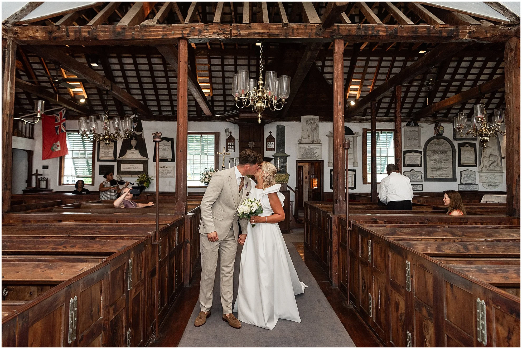 Elopement Photography in Bermuda_©FianderFoto_St. George's Bermuda_037.jpg