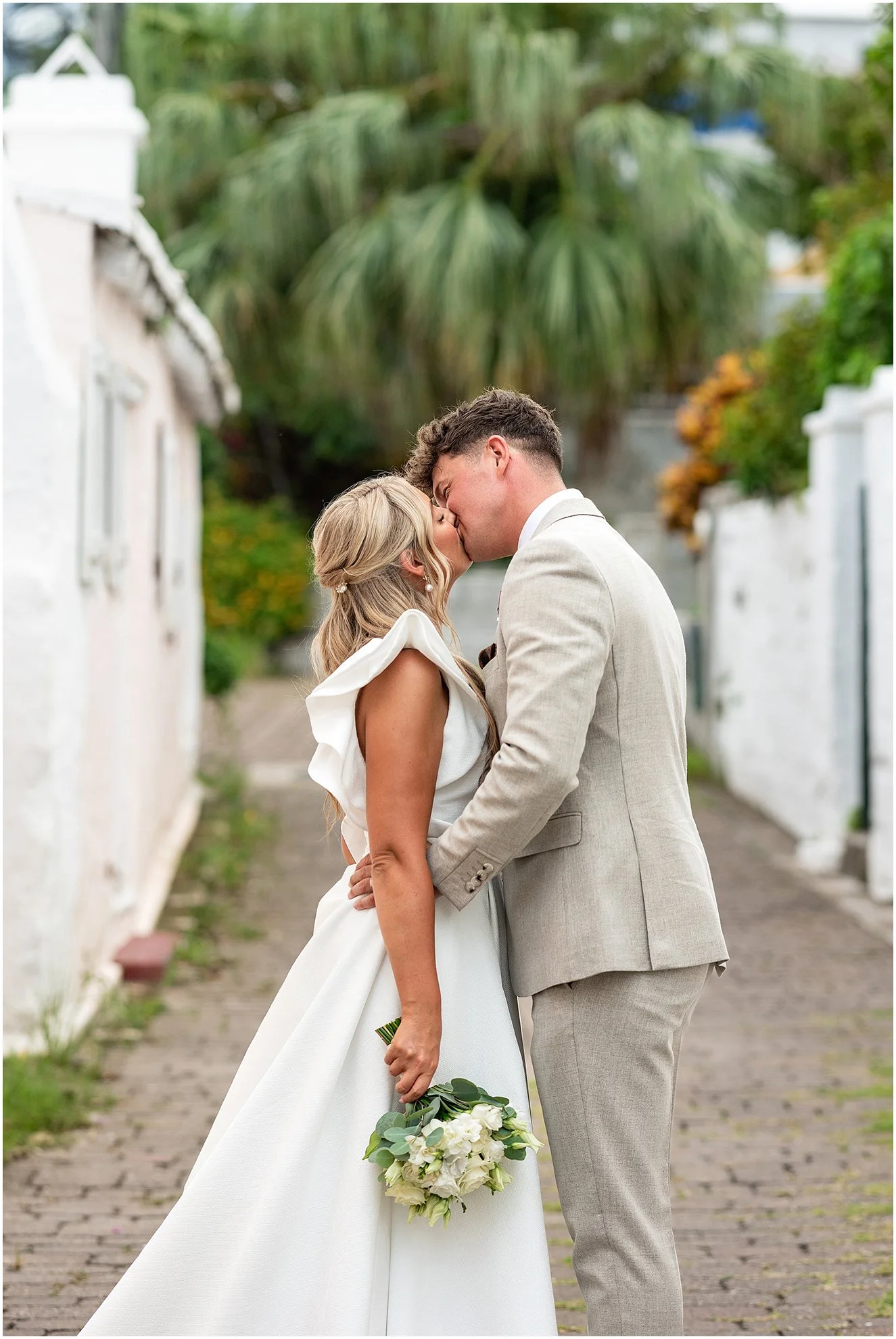 Elopement Photography in Bermuda_©FianderFoto_St. George's Bermuda_048.jpg