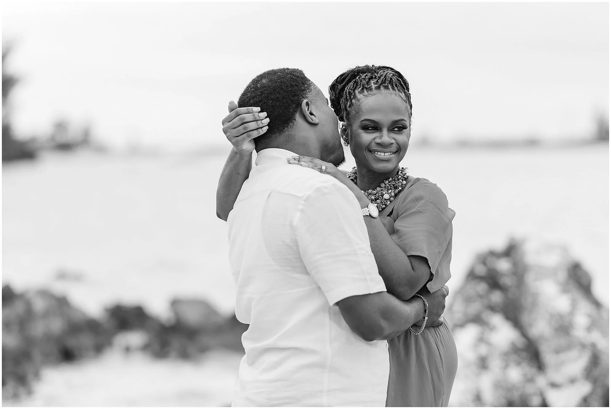 Proposal at Grotto Bay Resort in Bermuda_©FianderFoto_013.jpg