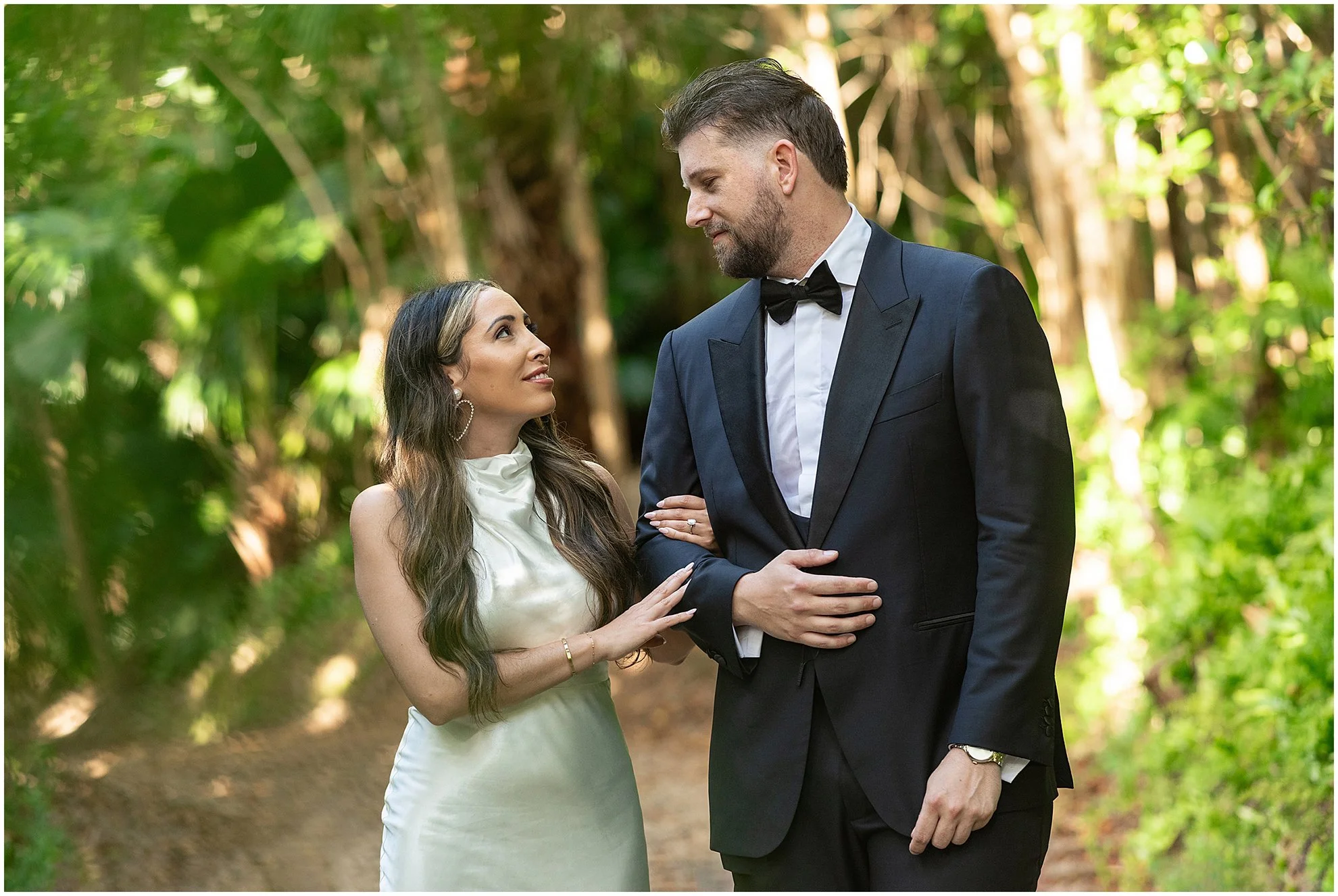 Engagement Shoot at Astwood Park and Southlands Estate Park in Bermuda_©Fiander Foto_013.jpg