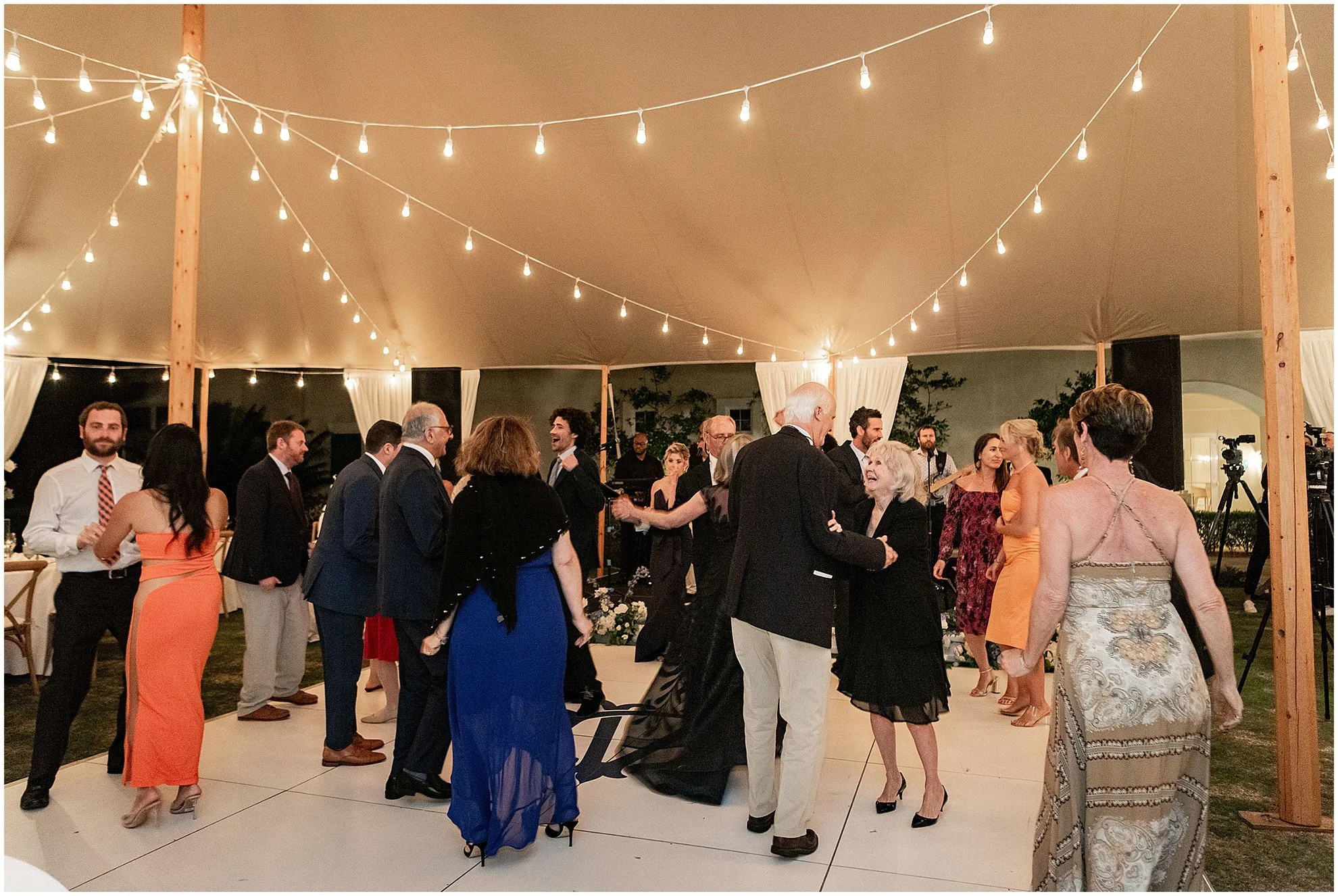 Rosewood Bermuda Luxury Wedding Photographer_©FianderFoto_103.jpg