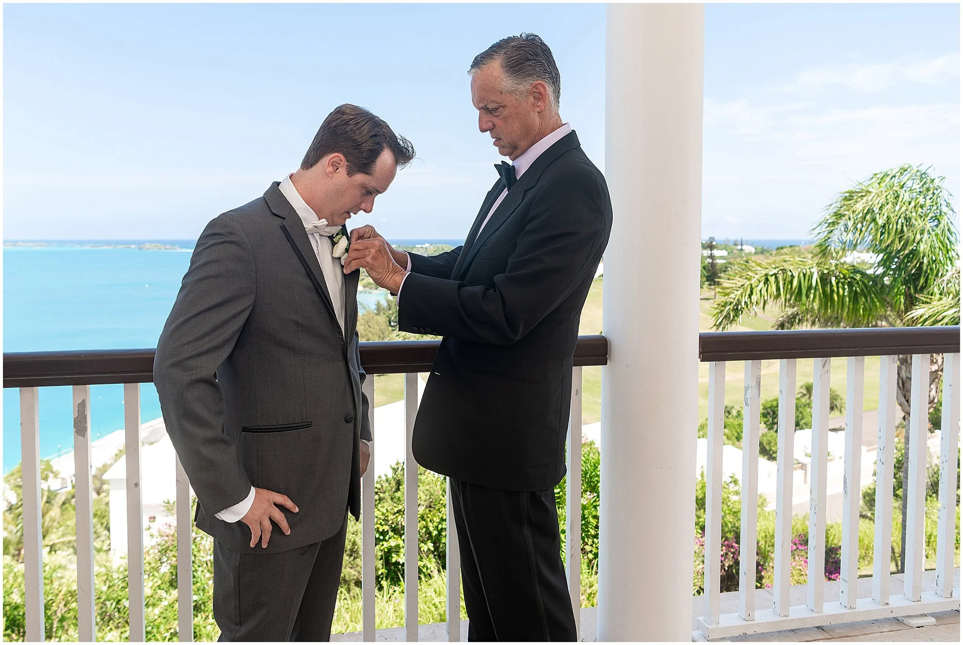 Black Tie Beach Wedding at Rosewood Bermuda_©FianderFoto_Photographer_004.jpg