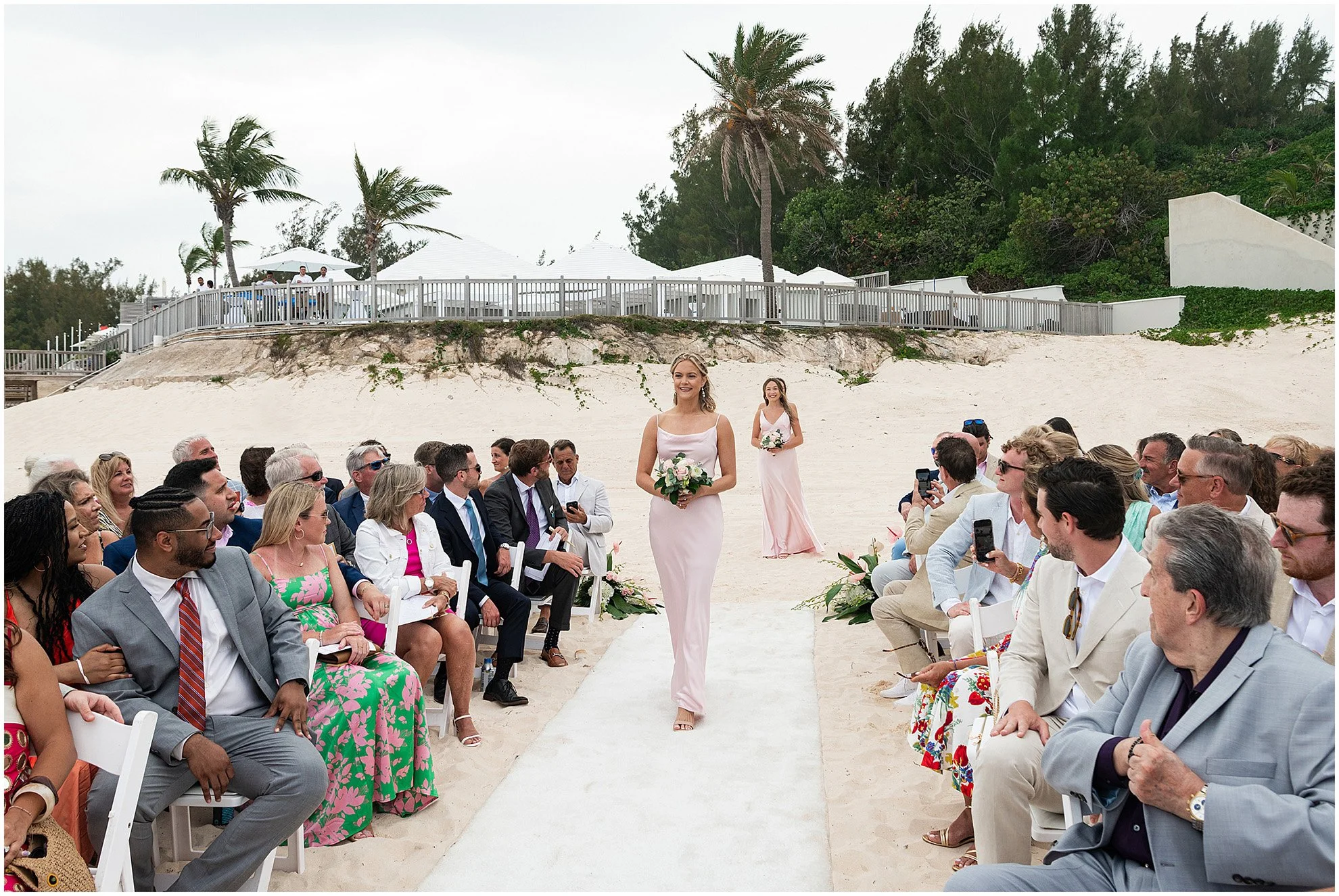 Black Tie Beach Wedding at Rosewood Bermuda_©FianderFoto_Photographer_032.jpg