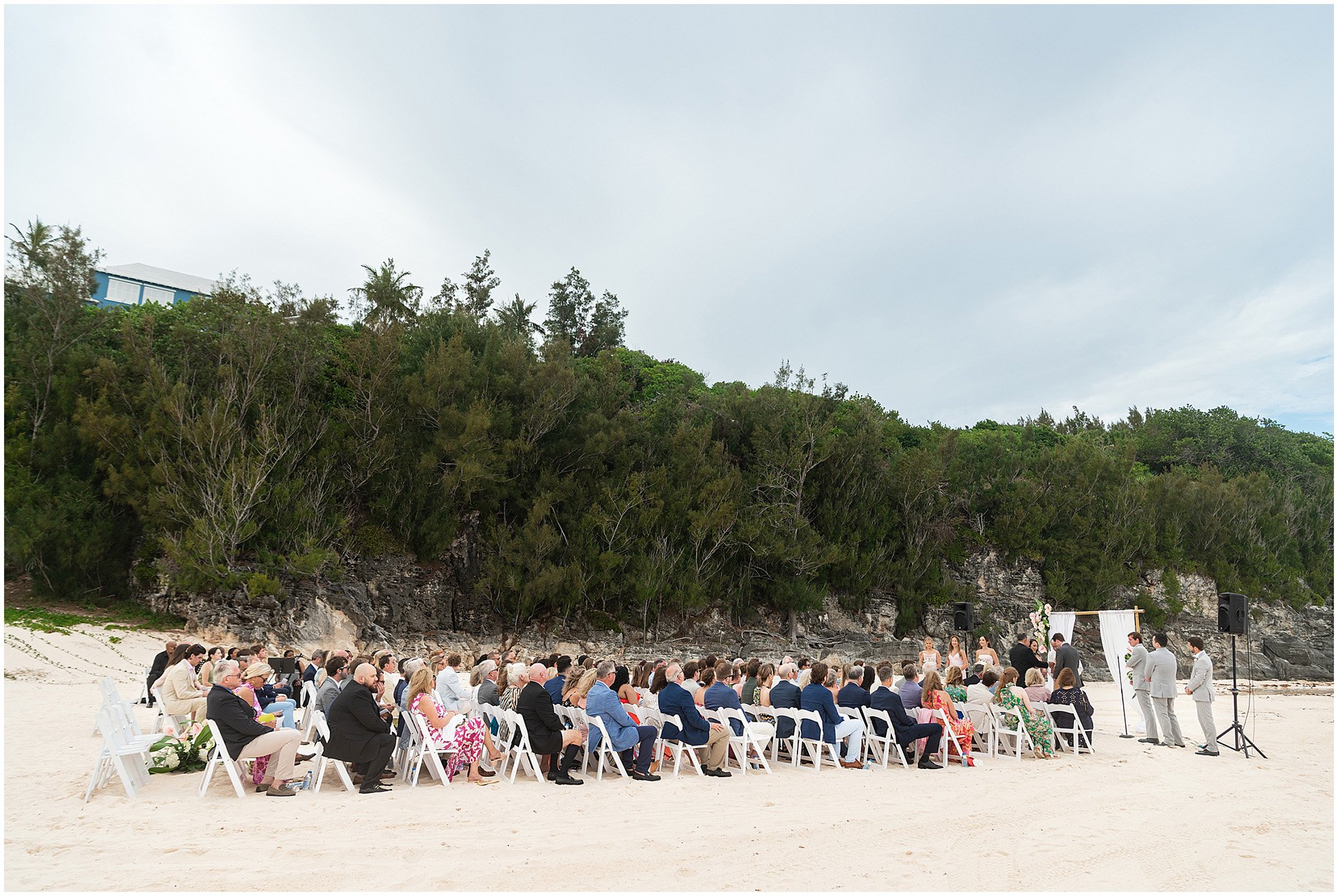 Black Tie Beach Wedding at Rosewood Bermuda_©FianderFoto_Photographer_042.jpg