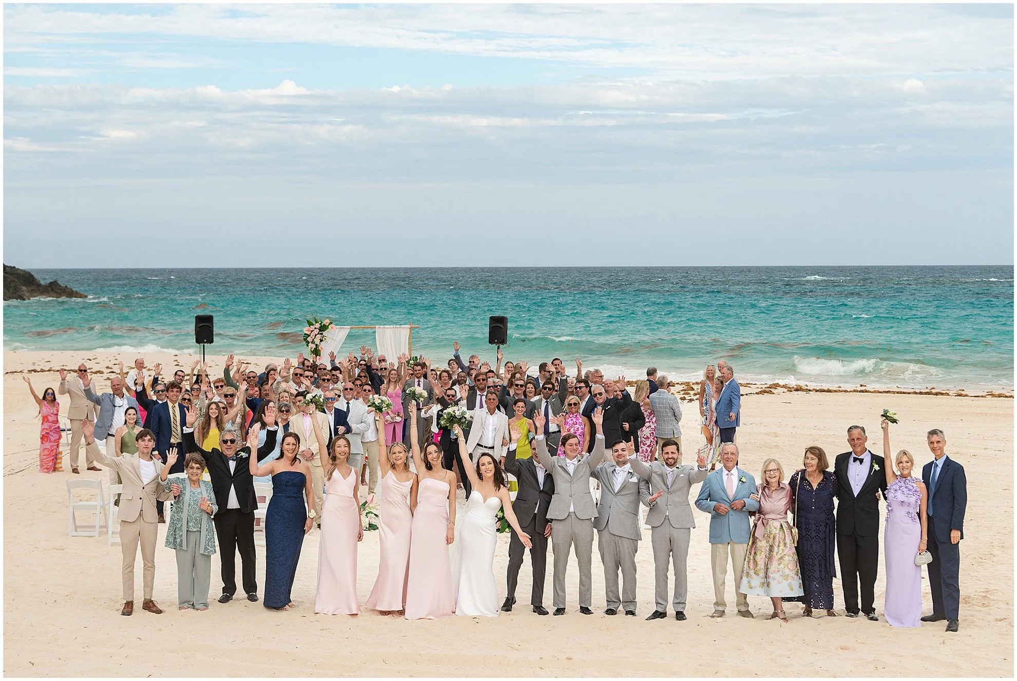 Black Tie Beach Wedding at Rosewood Bermuda_©FianderFoto_Photographer_055.jpg