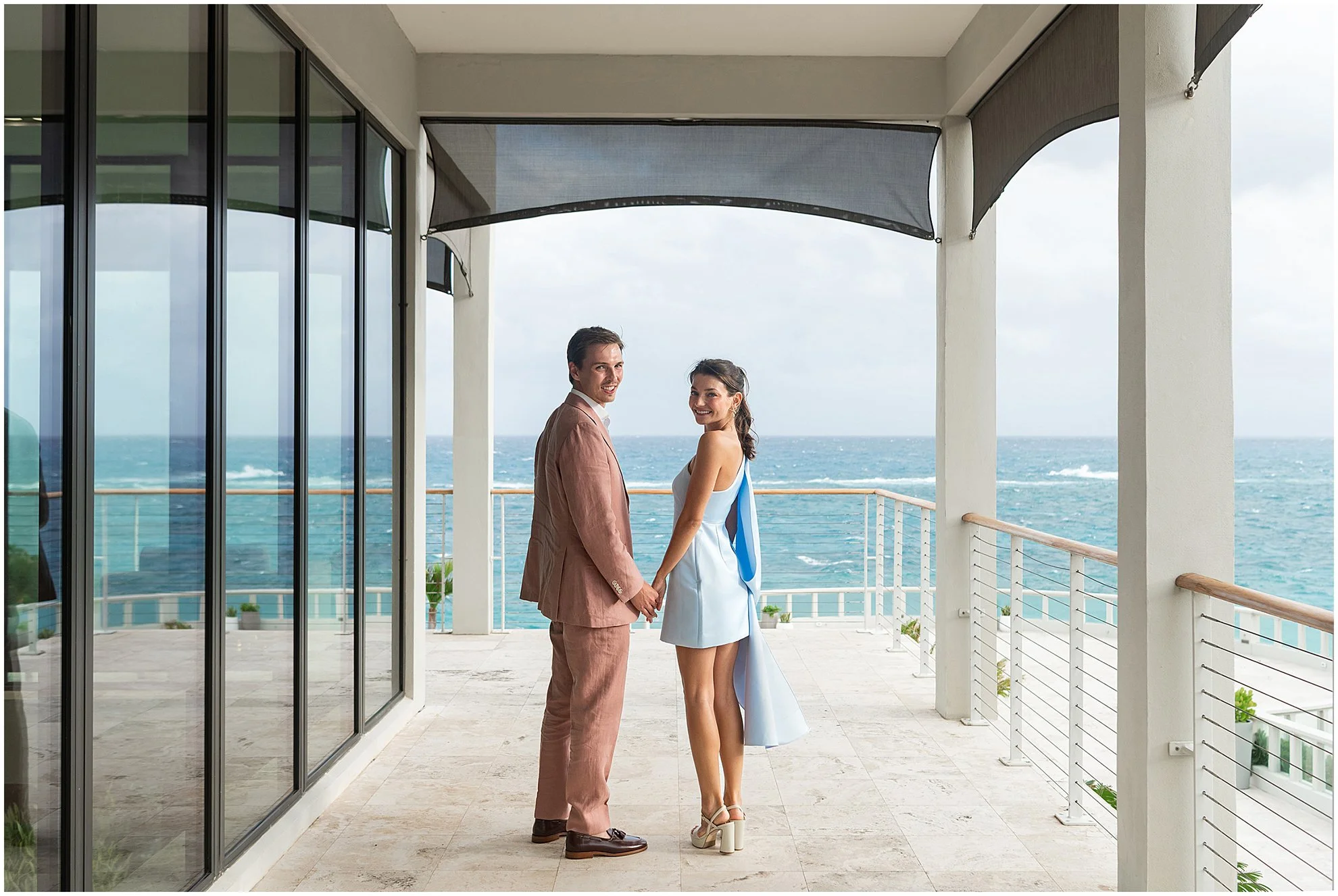 Welcome Dinner at The Loren in Bermuda_©FianderFoto_Bermuda Wedding Photographer_001.jpg