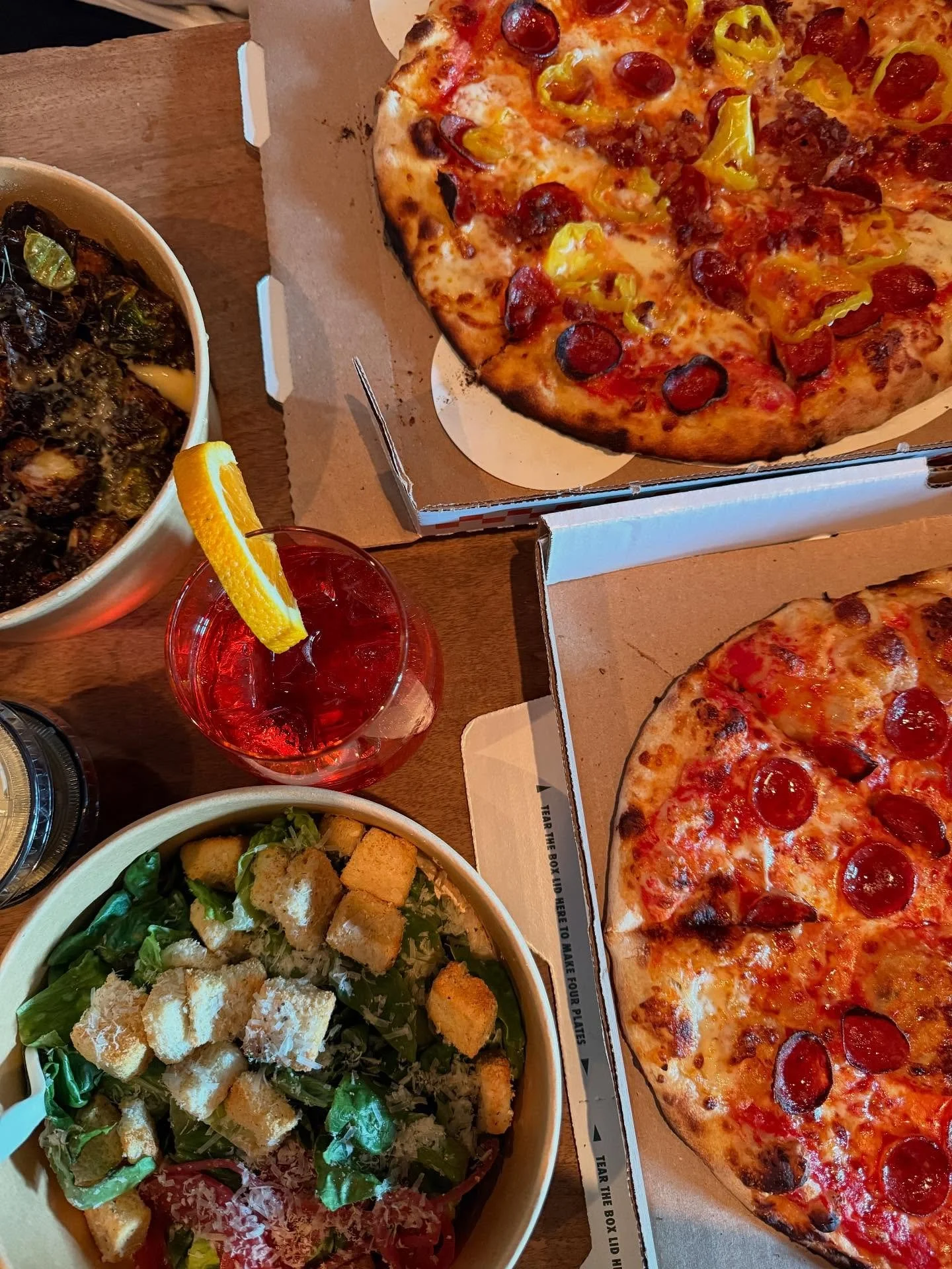 Pizza: the reason Thursdays feel like Fridays 🤩

#PizzaNight #ColumbusFoodies #614Eats #EatLocal614 #TGalmostF