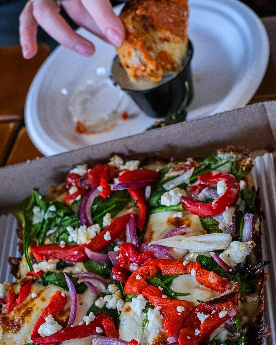 We can't do anything about the icy weather but we can get you a hot, crispy pizza 😉

🍕: White Veggie on Detroit style crust