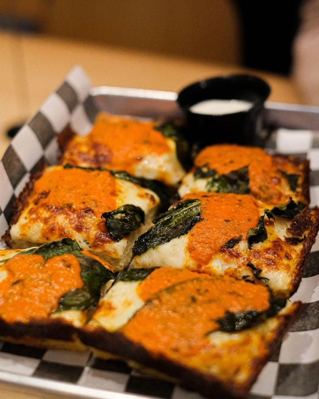 This is your sign to order the pizza you&rsquo;ve been thinking about all day!

🍕Detroit Vodka Margarita Pizza