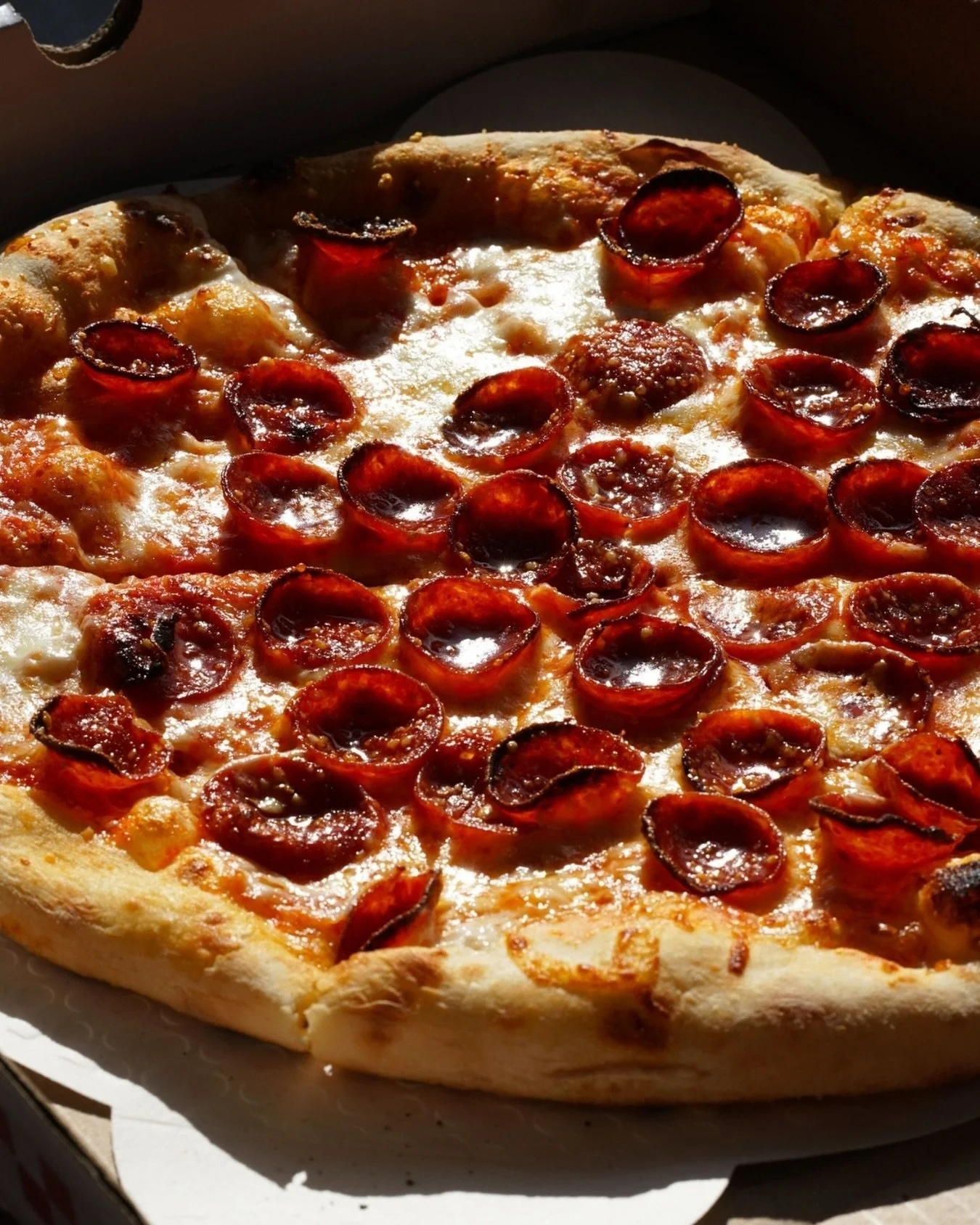 $7 Neapolitans, today only! (4/21) In honor of @seventh_son_brewing &lsquo;s anniversary! 🍕🍻