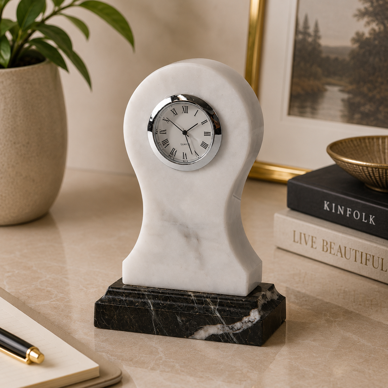 Curved Clock