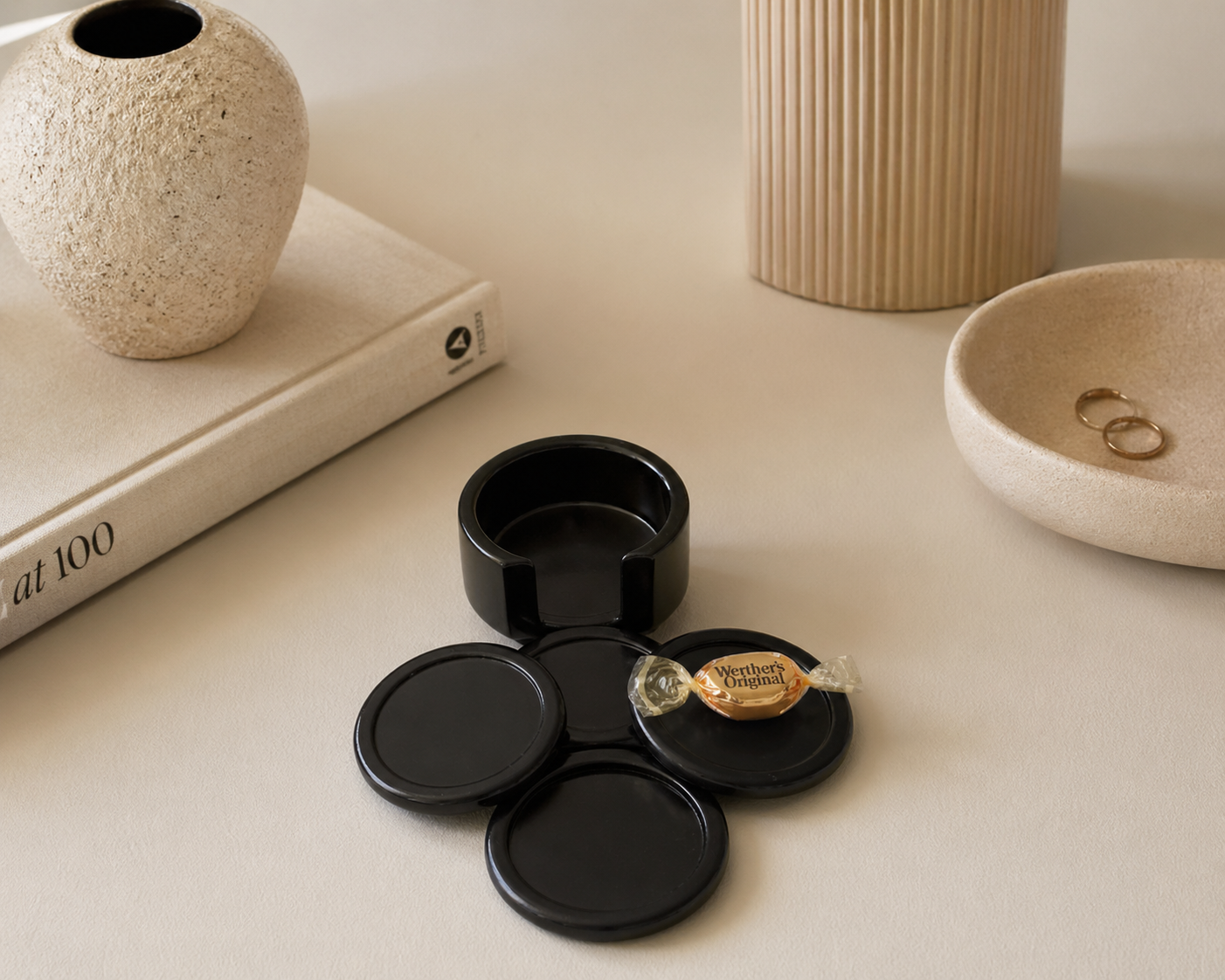 Round Coasters 4 pcs. w/ Caddy