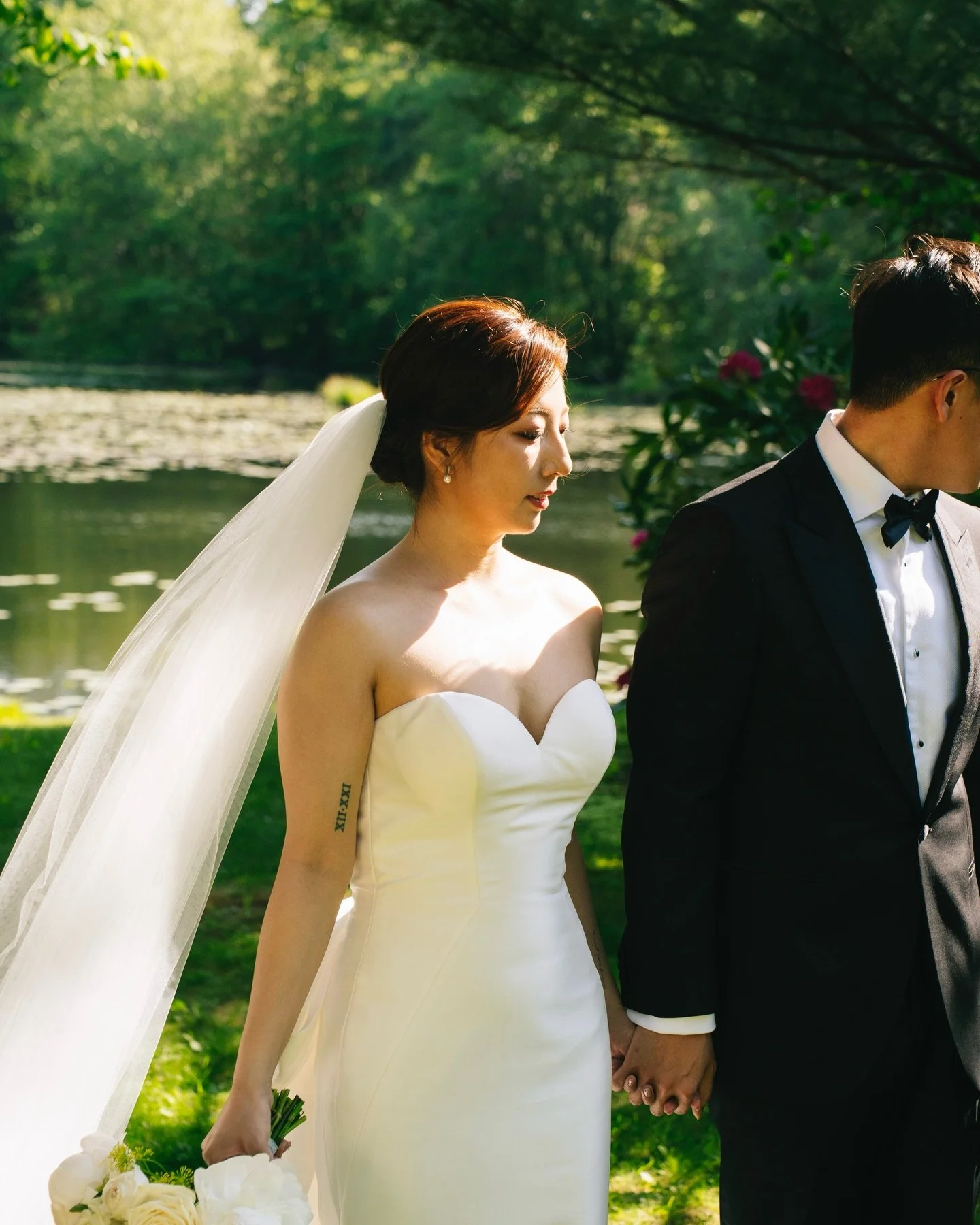 Stella &amp; Chauncey 💫

From signing the papers to standing beneath the lights, I&rsquo;ve had the quiet honor of watching your love take shape - frame by frame

May you always walk hand in hand toward your own galaxy, curious, steady, and kind🩵

