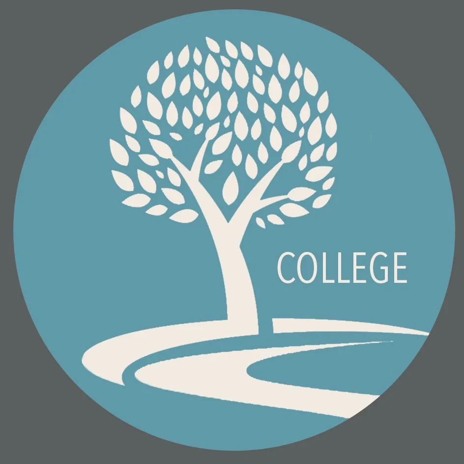 Farmville-College-Logo-Blue.jpg