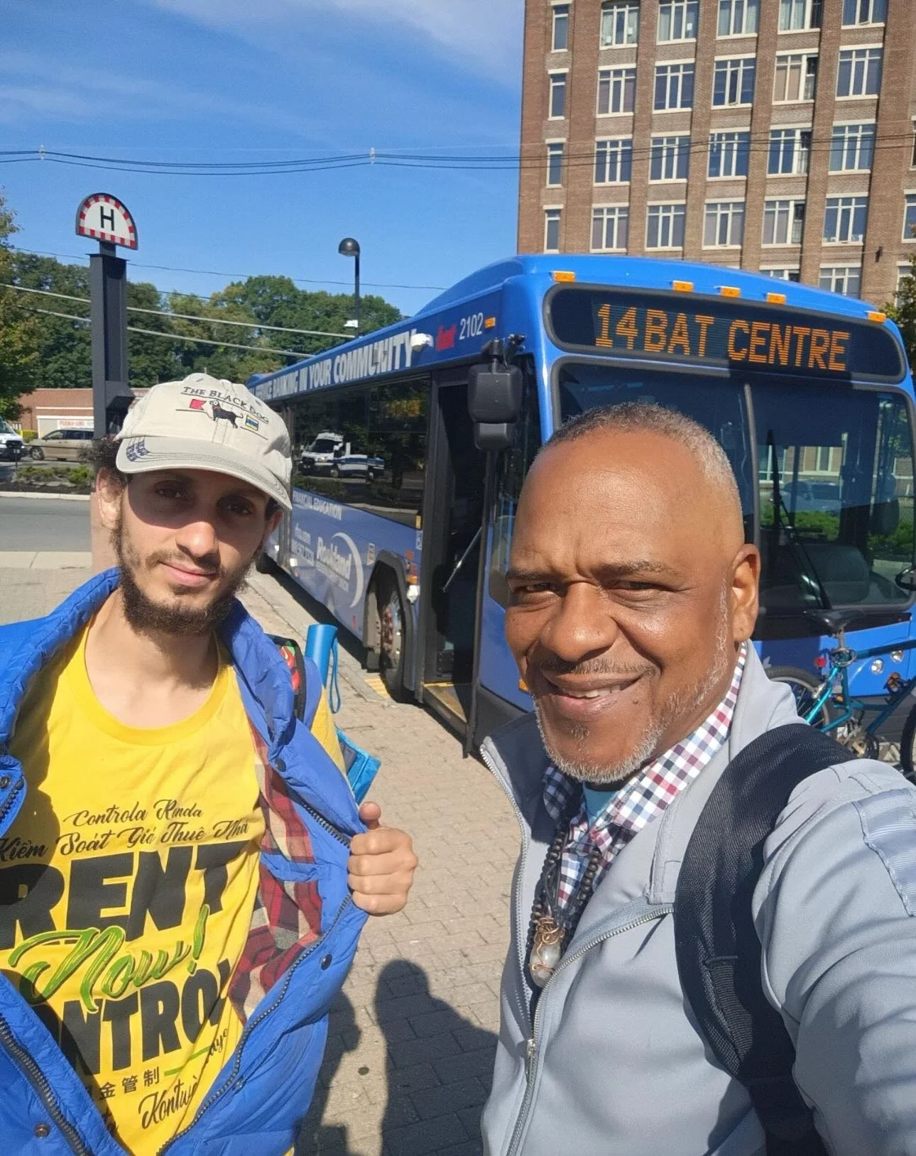 From 🚍 bus stops to 🎶 community fairs, we were everywhere this weekend collecting signatures to put rent control on the 2026 ballot.

Neighbors across Massachusetts are stepping up to say: Homes are for people, not corporate profit. 🏠✊🏽

The ener