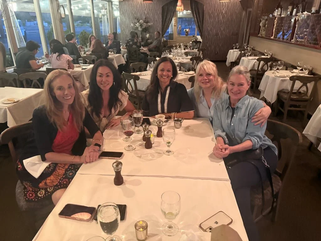 A few photos from last week&rsquo;s Lamorinda Dinner Club 🍷

Really good people, great conversation, and one of those nights that reminds you how many interesting neighbors are right here in our community.

We&rsquo;re announcing the next Dinner Clu