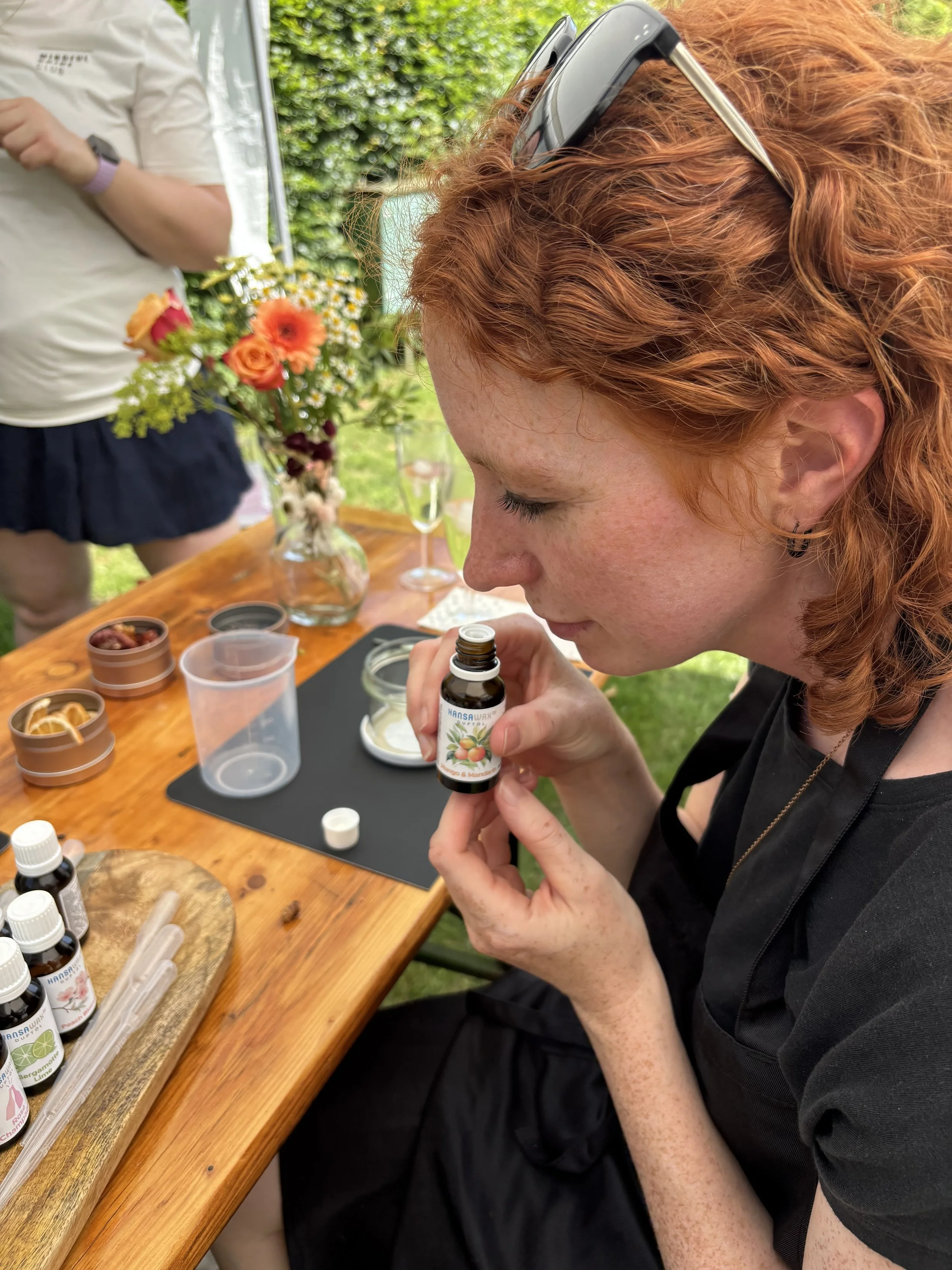 Kerzenworkshop-Teilnehmerin Hjördis