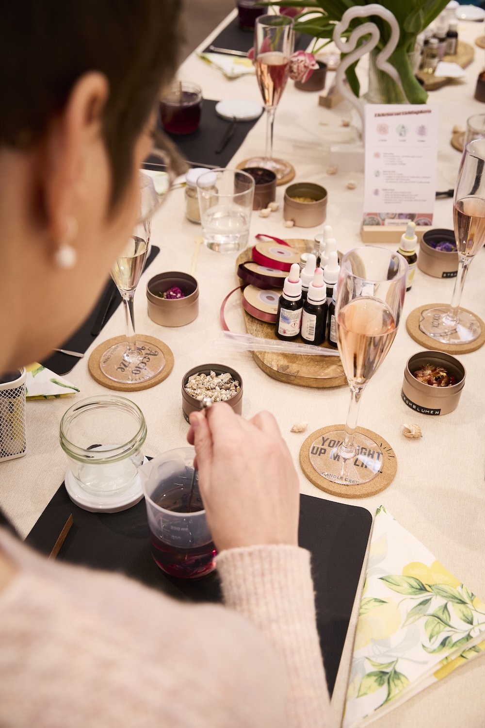 Kerzen Workshop_Candle_Crew_Deko Tisch.jpg (Kopie)