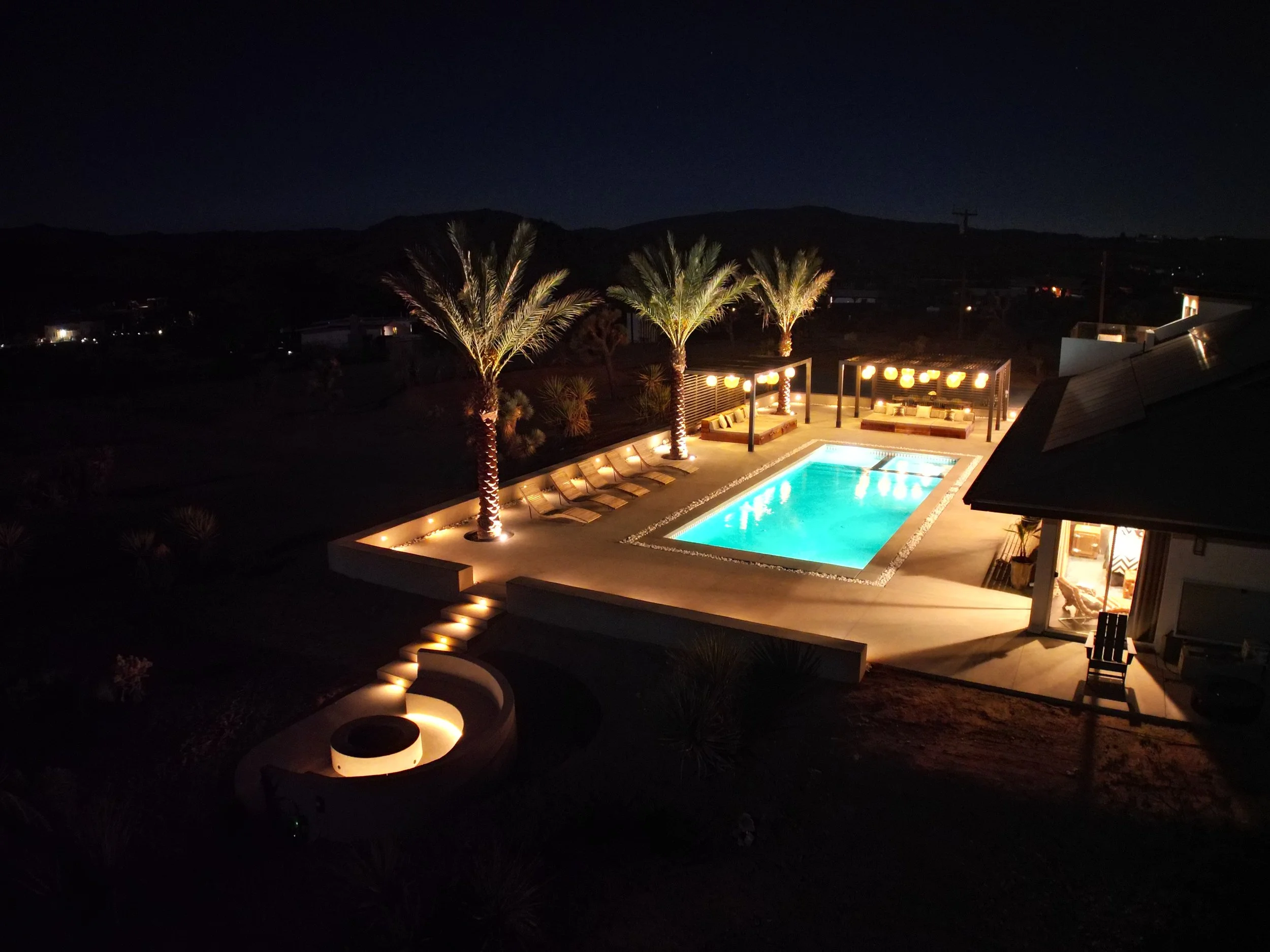 dji_fly_20251009_222708_131_1760586596766_photo.jpeg