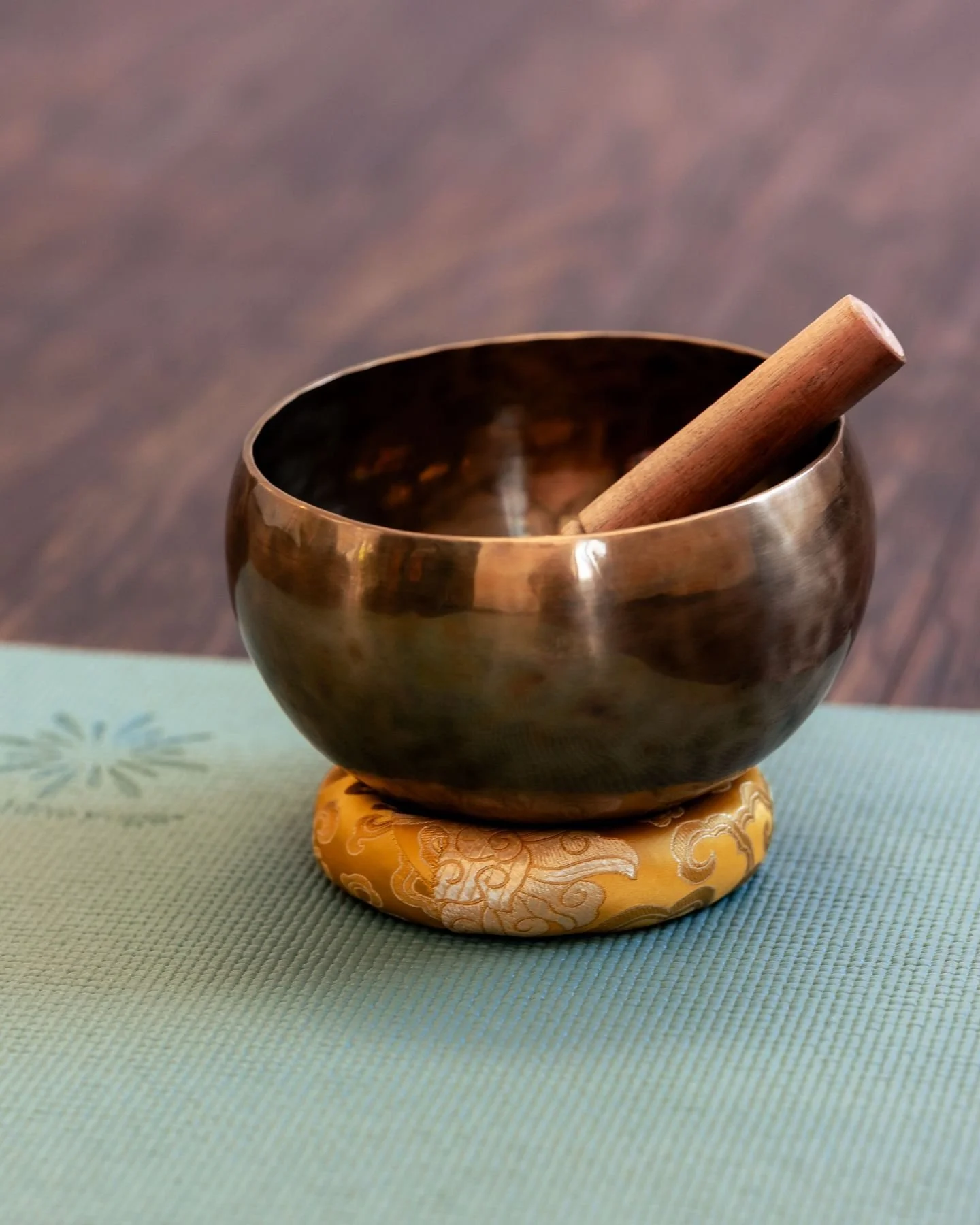 Sunday Inquiry: What is one small way you can honor your body's need for rest today?

No judgment, just gentle awareness. It doesn't have to be a grand gesture. 

Maybe it's five minutes of quiet, a cup of tea without your phone, or simply noticing y