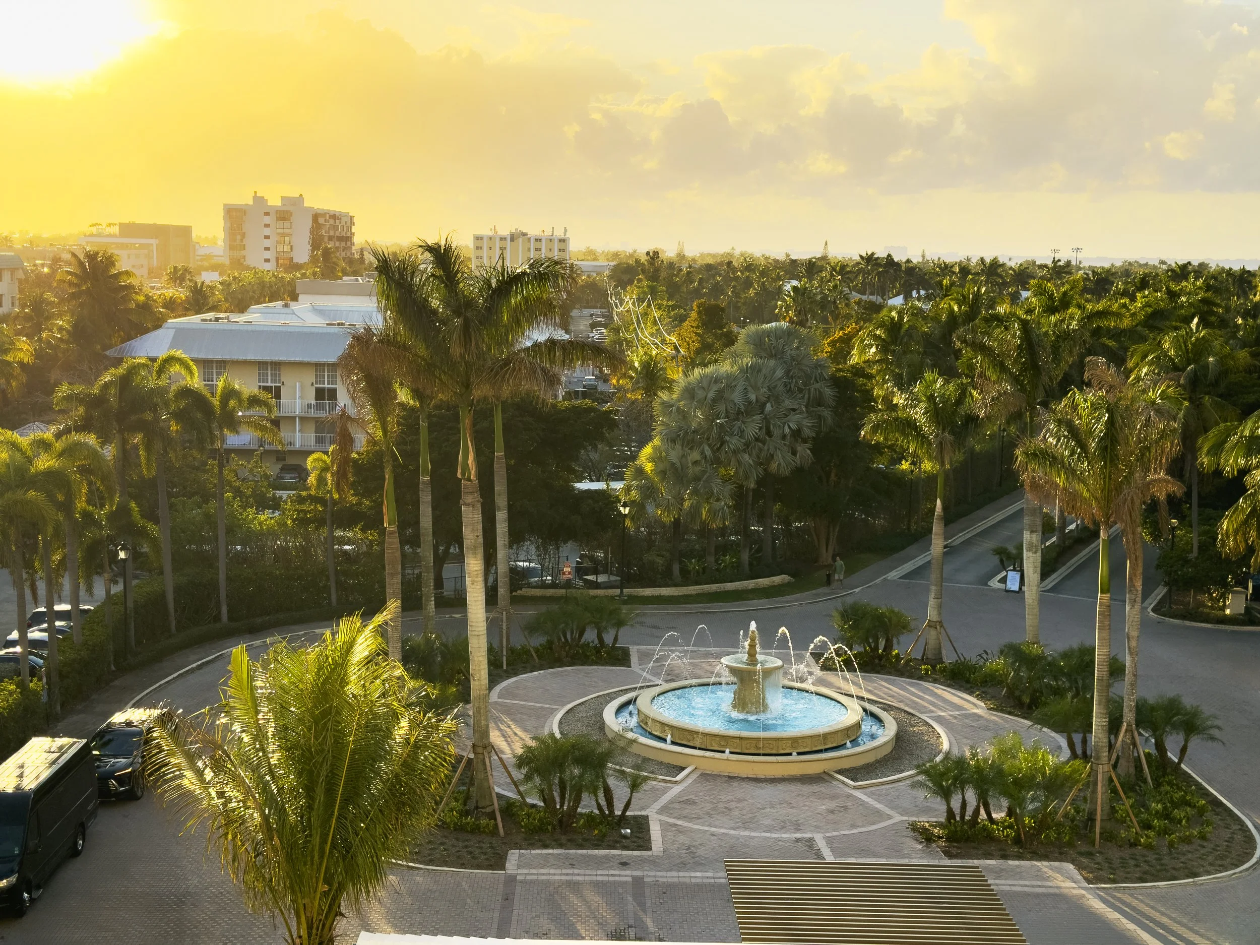 ritzkeybisancecourtyard_1.jpg