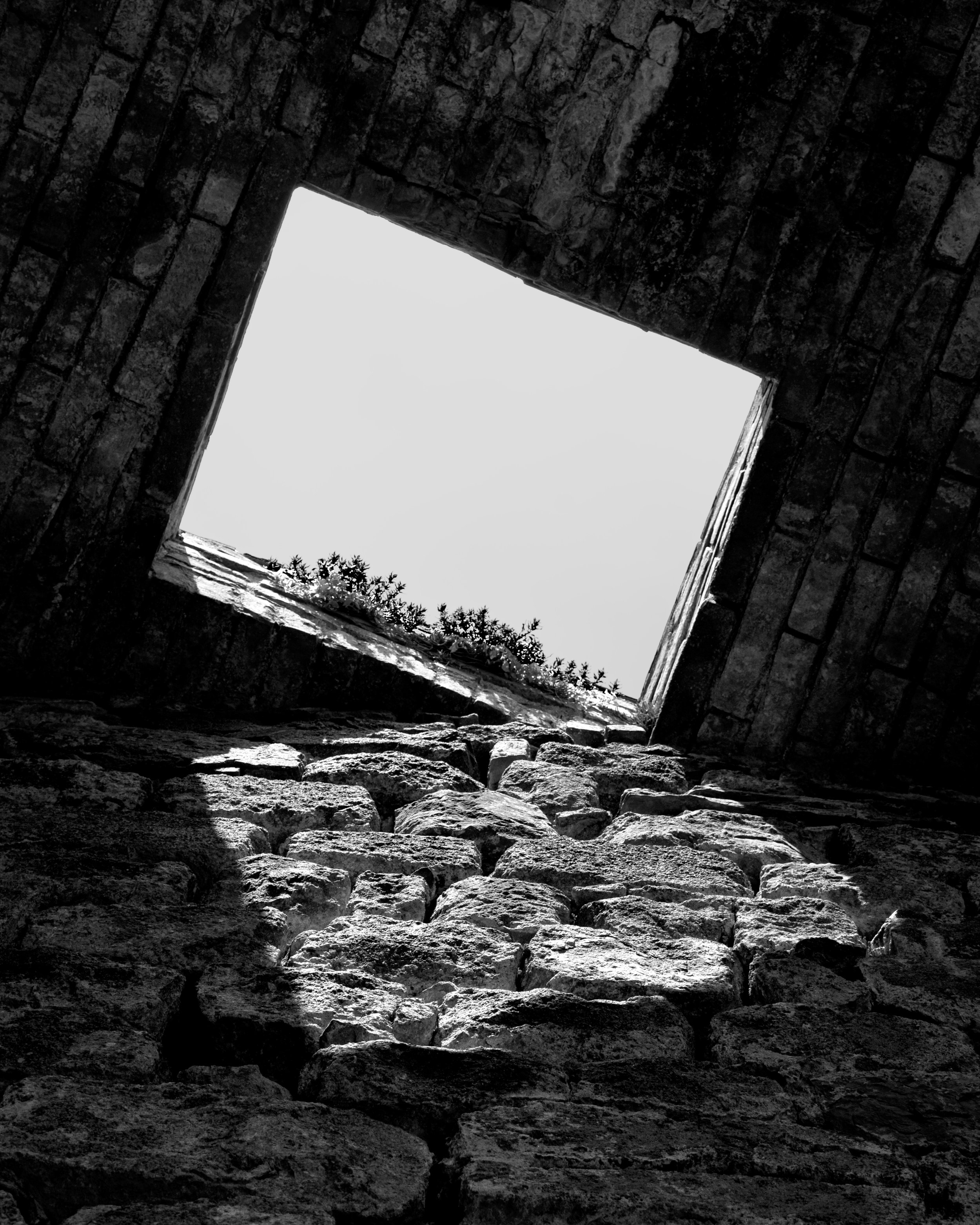 Windowincastle2 copy.jpg