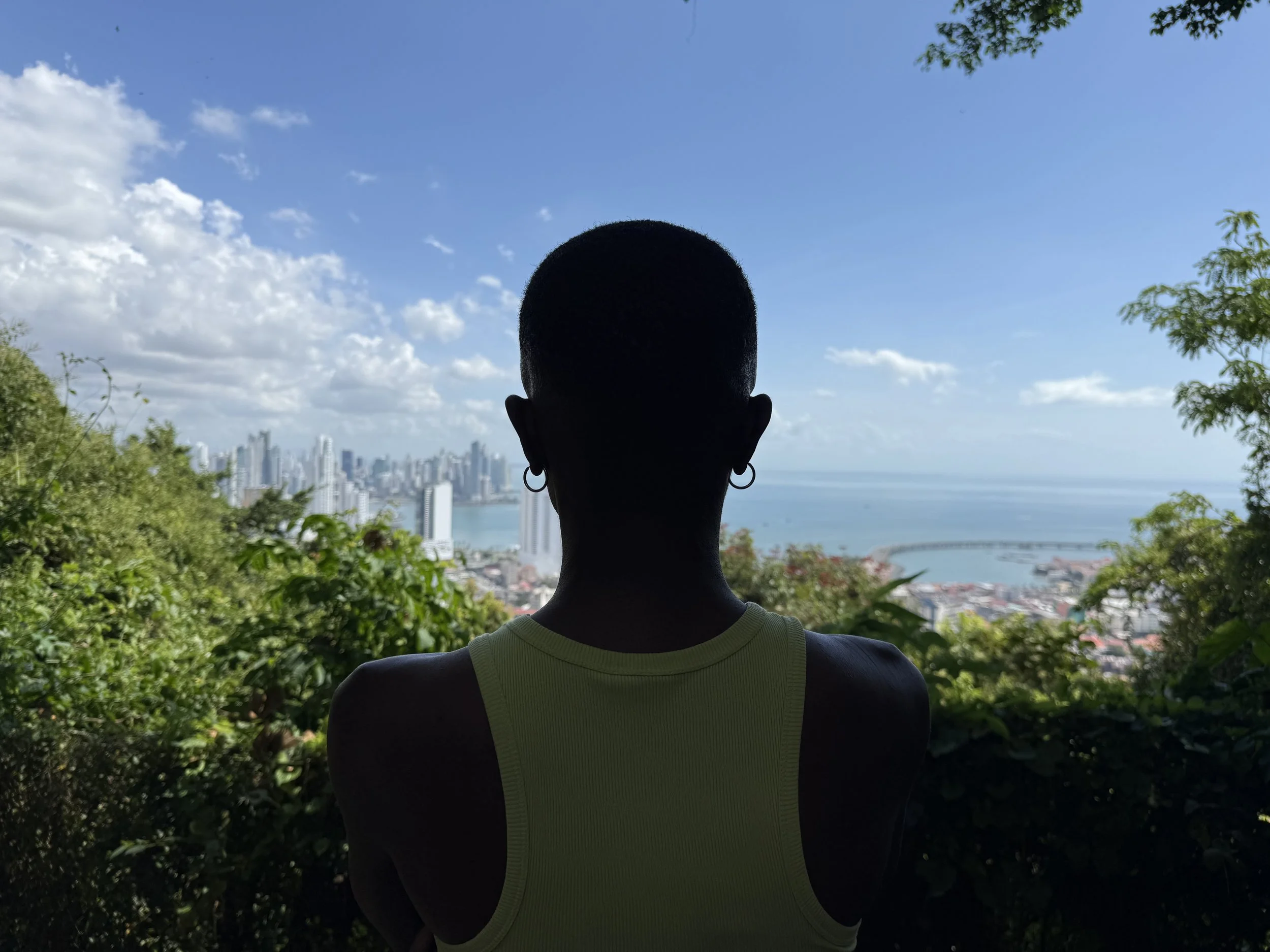 Threads of Panama: A Day of Markets, Molas, and Municipal Memory