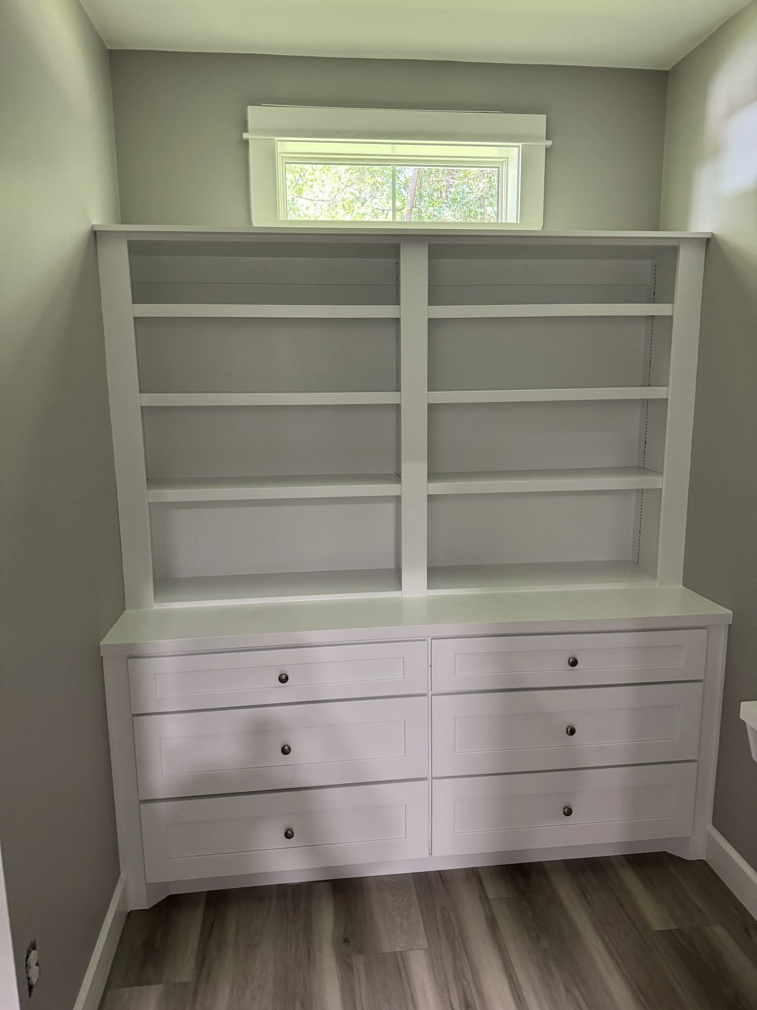 Decorative accent wall with trim detail