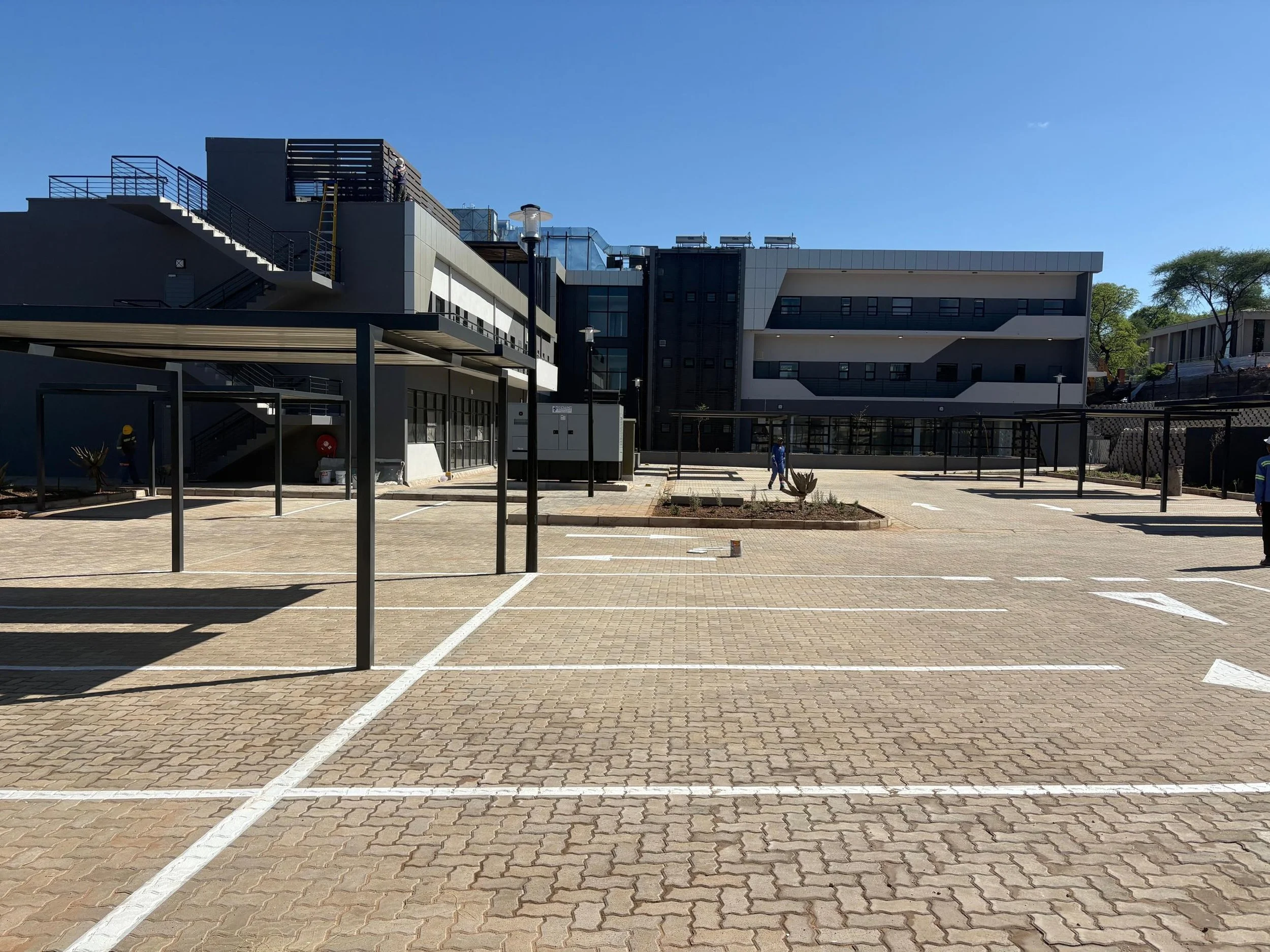 WhatsApp Image 2025-11-20 at 15.03.12.jpeg