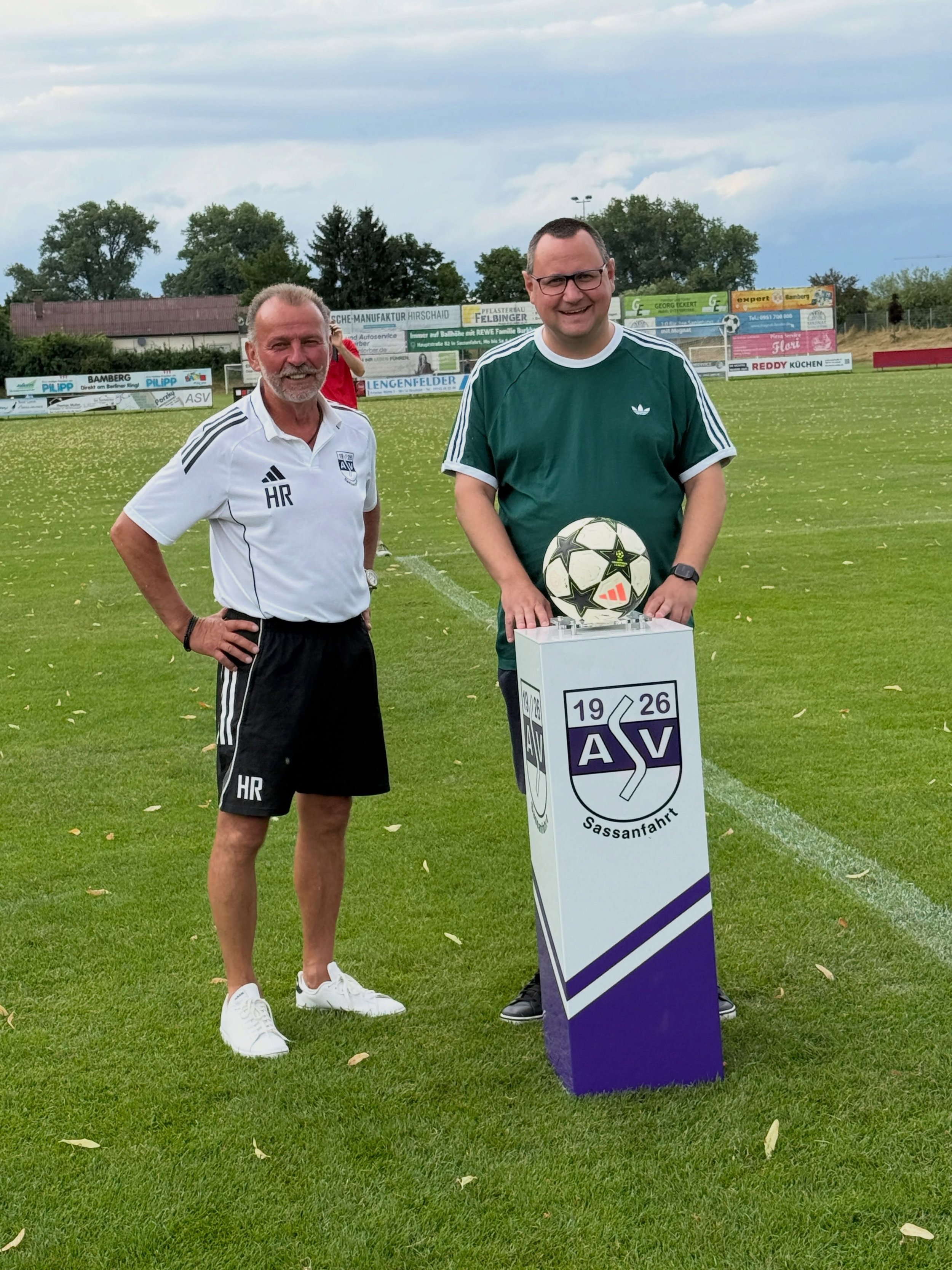 Kreisligaauftakt mit Derby und Gewitter