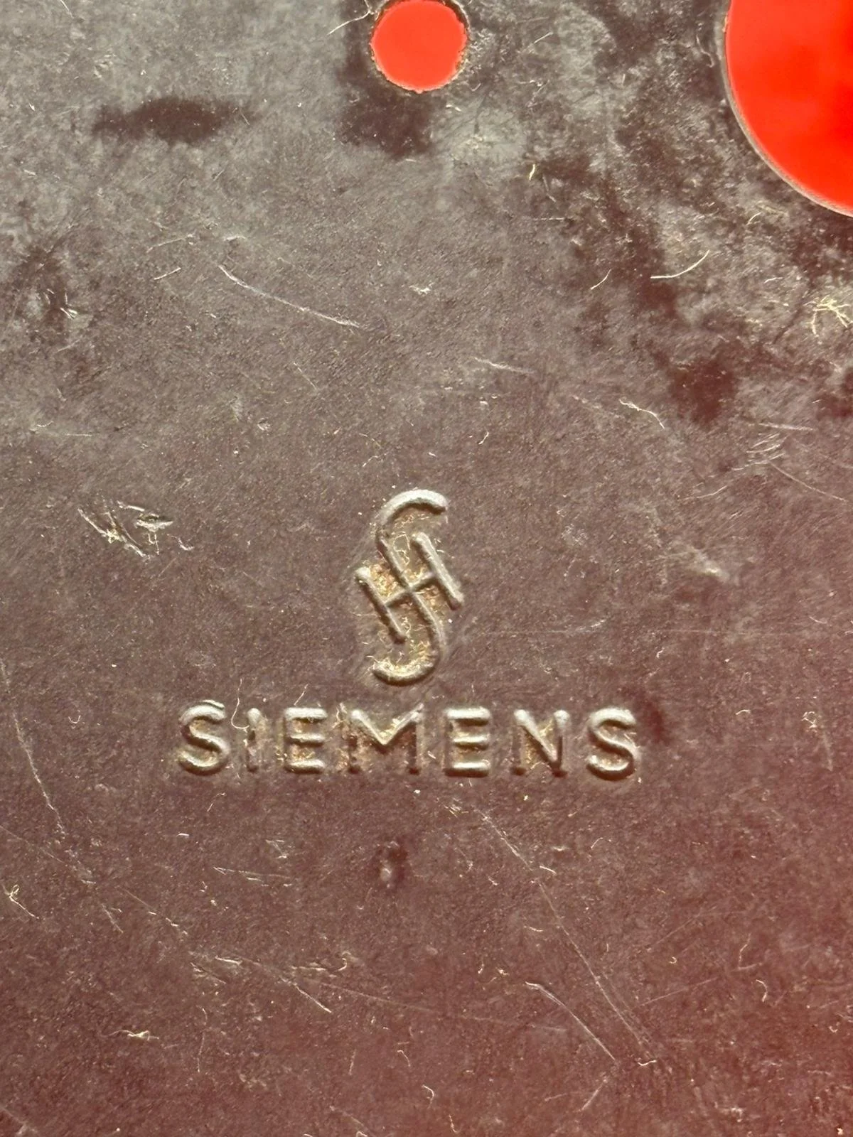 WhatsApp Image 2025-12-09 at 14.12.29 (1).jpeg