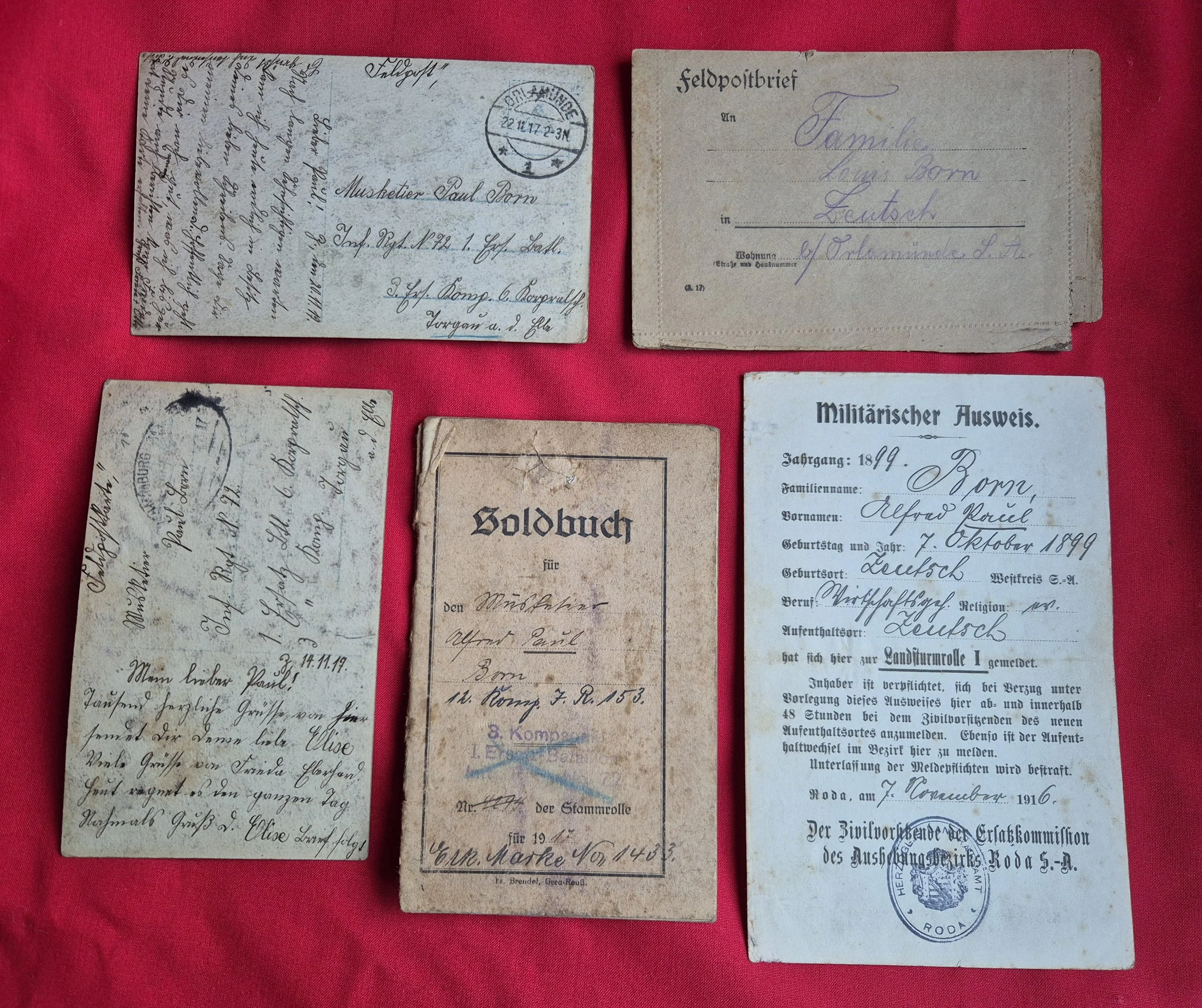 WW1 German paperwork group - Soldbuch, military pass alert for call up, field post letter & two postcards