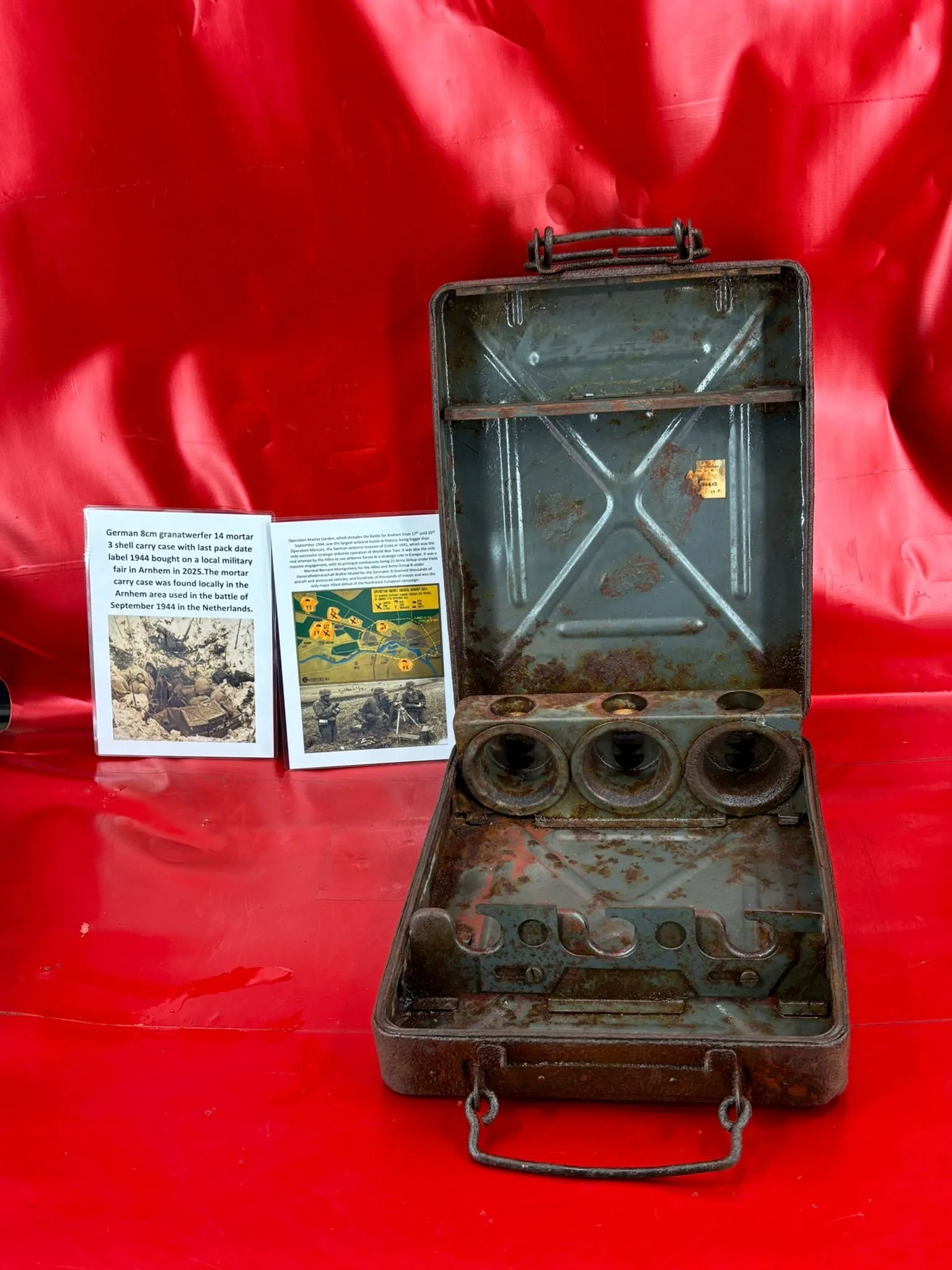 Lovely condition German 8cm granatwerfer 14 Mortar 3 shell carry case with last pack date 1944 bought on a local military fair in Arnhem in 2025 used in battle of September 1944